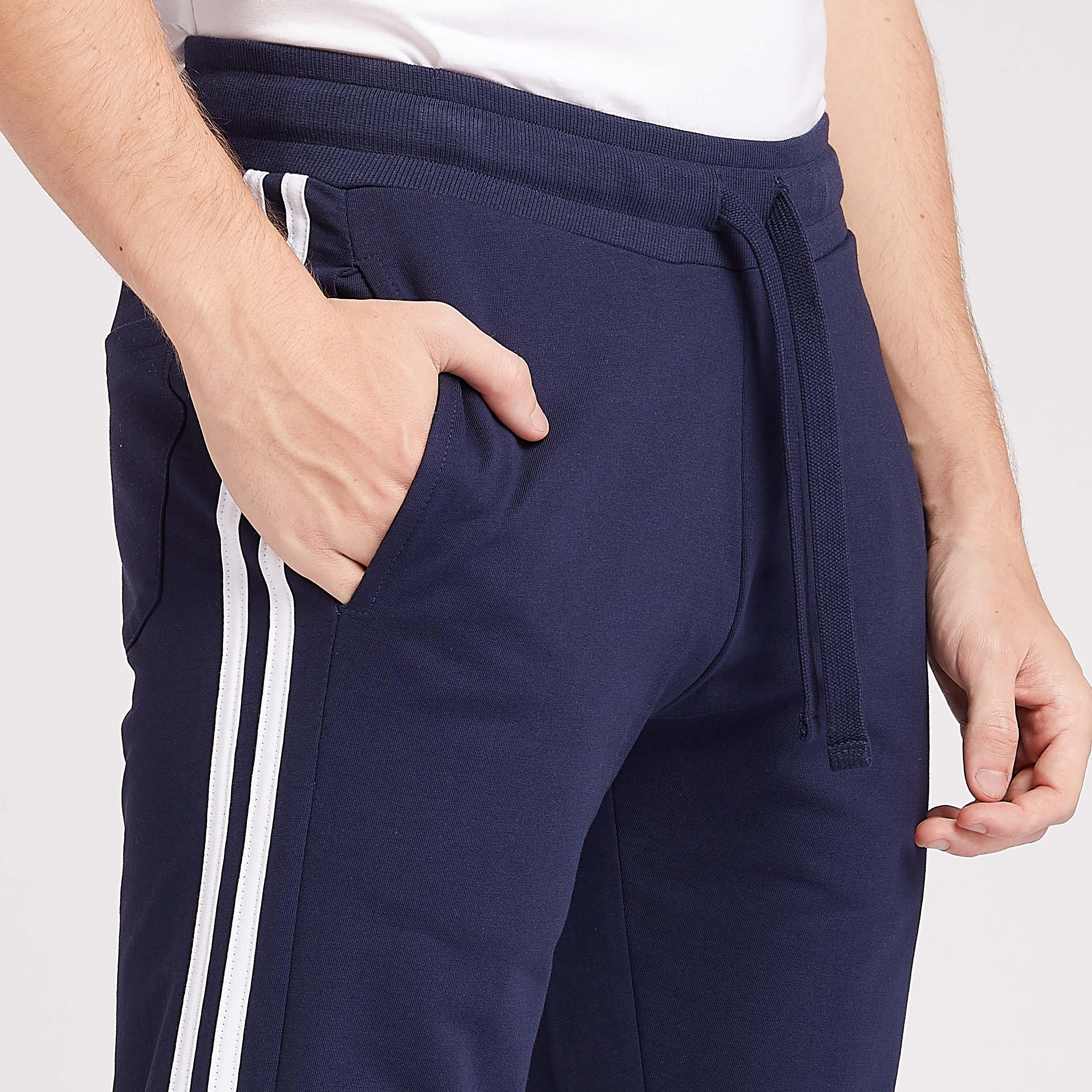 بيجاما مقلمة برباط إغلاق-men-clothing-nightwear-pyjamaandshorts-image-5