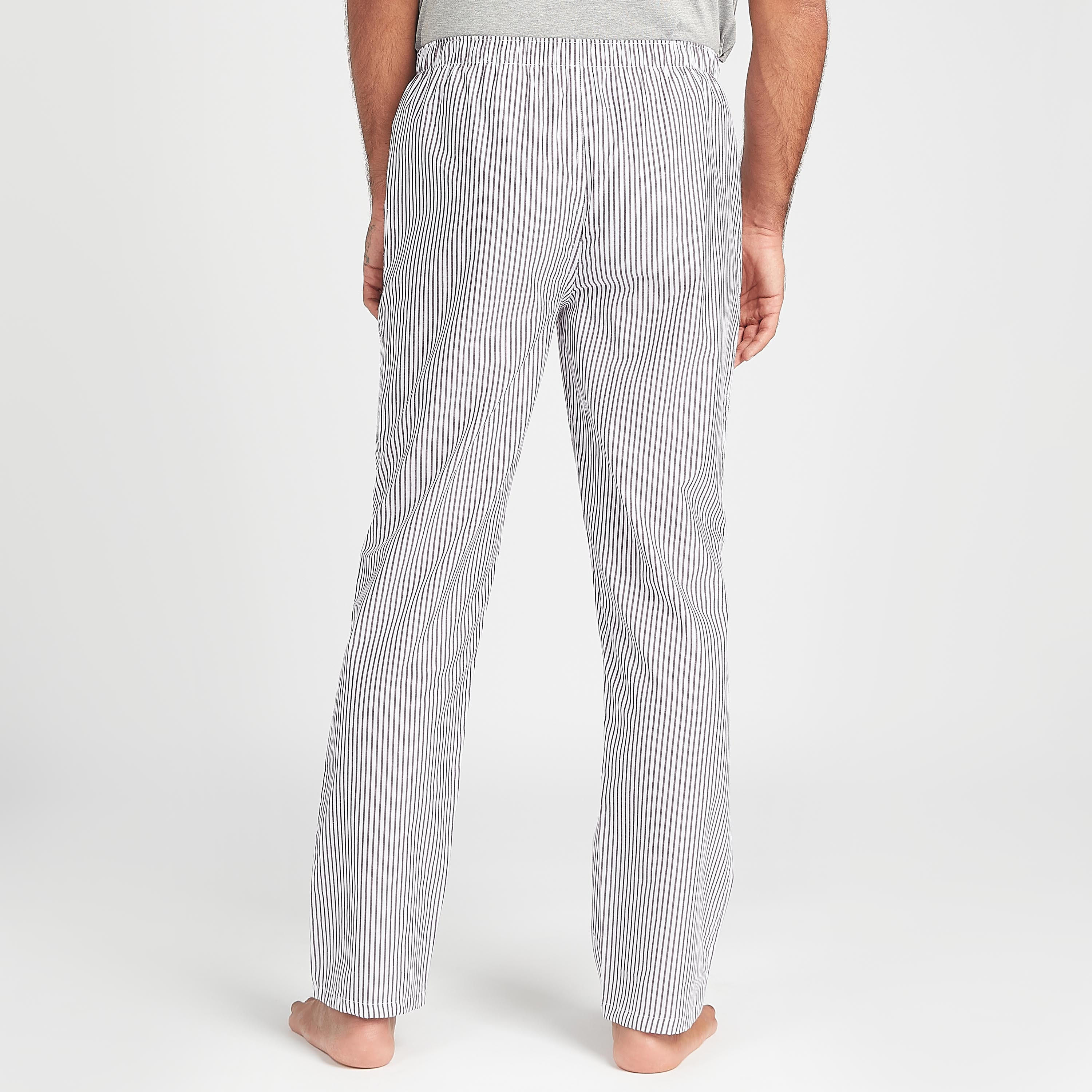 بنطلون بيجاما طويل بخصر مطاطي وطبعات - طقم من قطعتين-men-clothing-nightwear-pyjamaandshorts-image-5