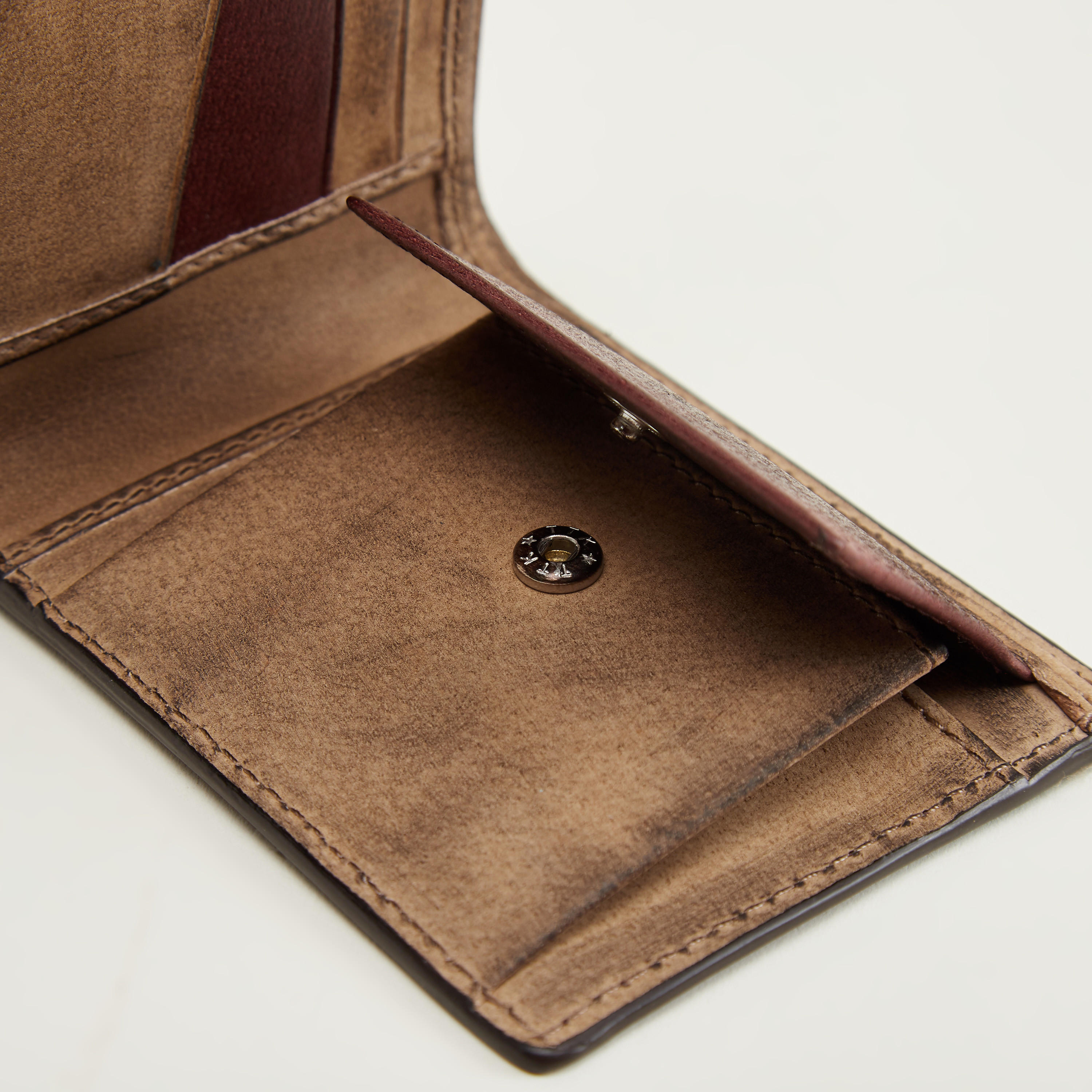 محفظة سادة بطيّة ثنائية-men-beltsandwallets-wallets-image-3