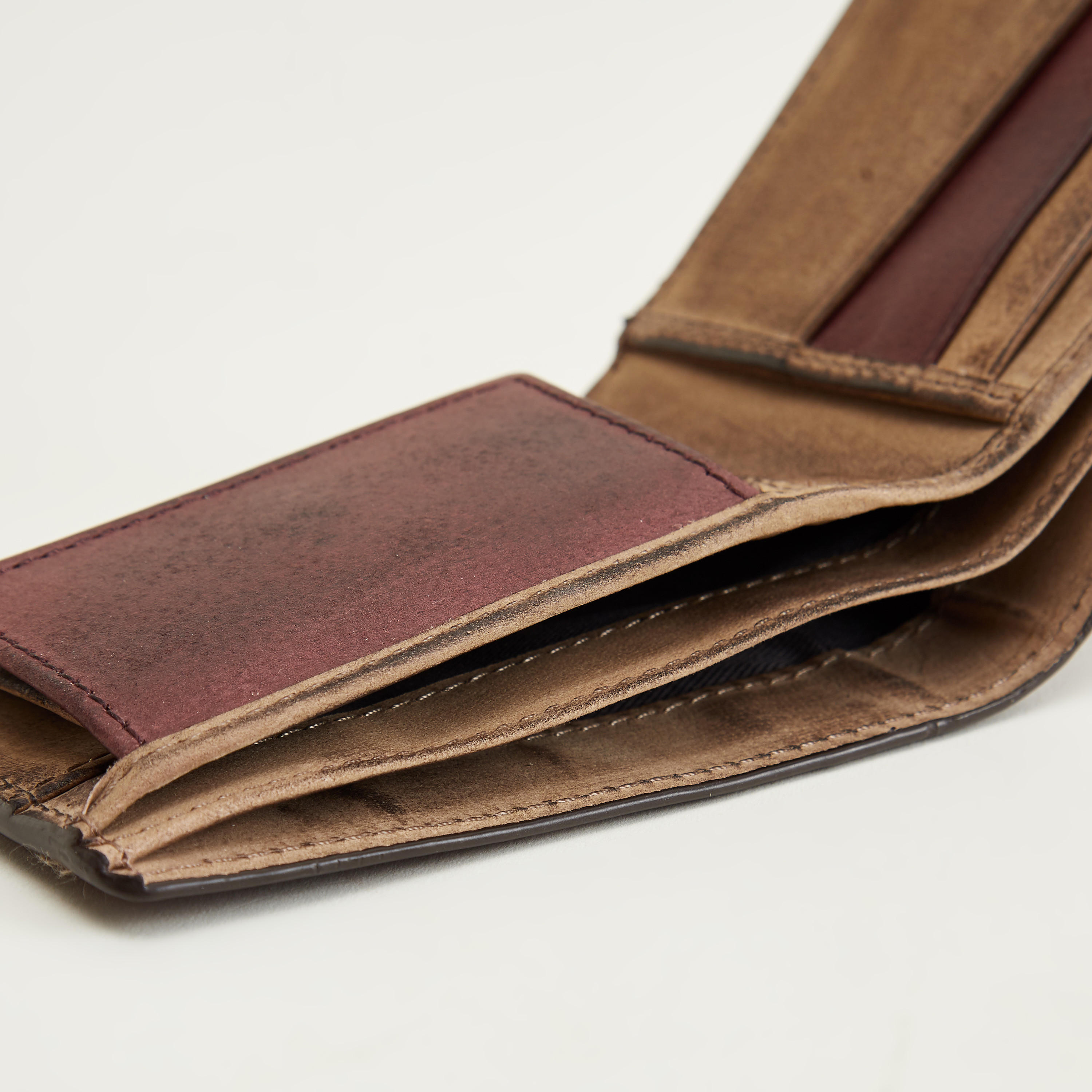 محفظة سادة بطيّة ثنائية-men-beltsandwallets-wallets-image-4