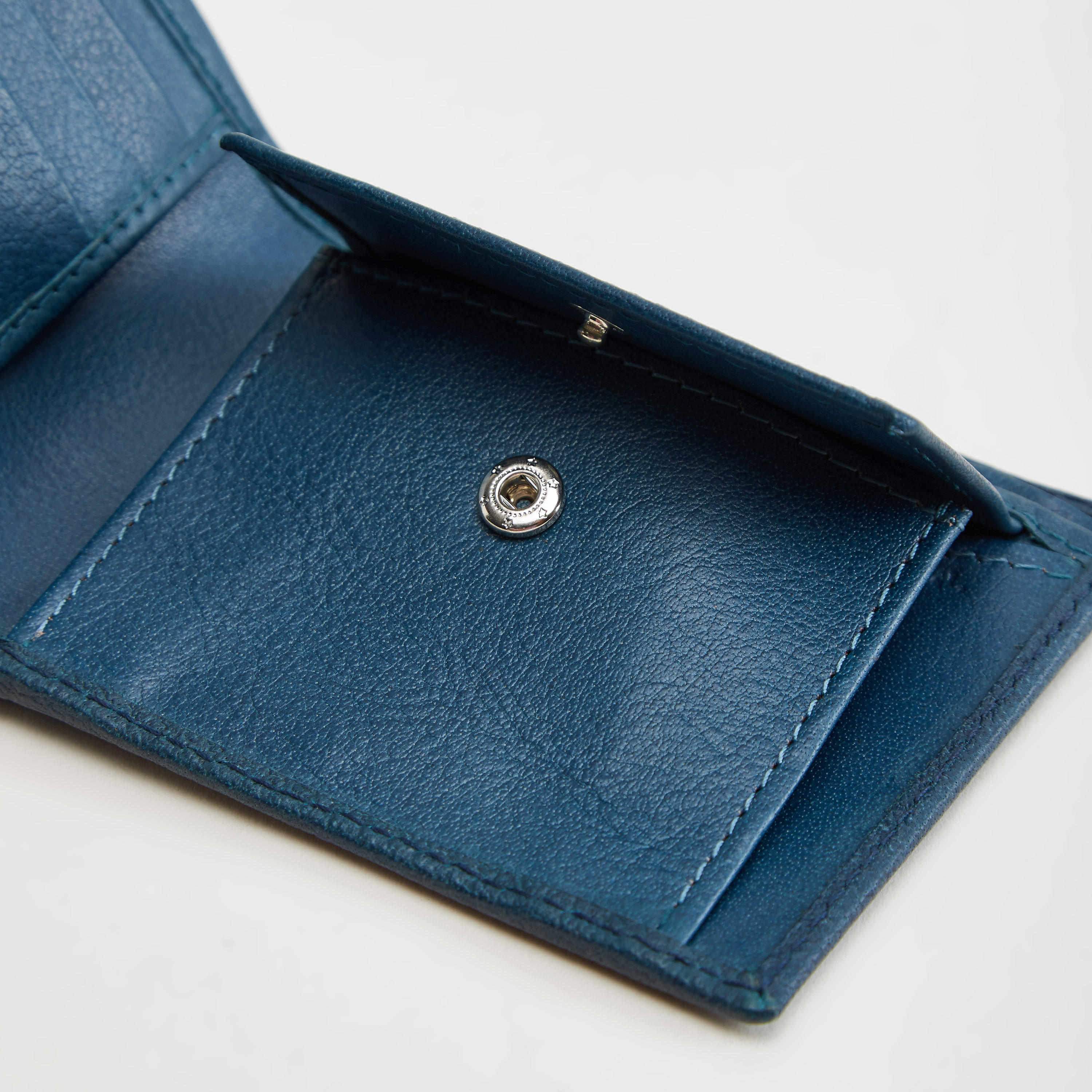 محفظة بارزة الملمس بطّية مزدوجة-men-beltsandwallets-wallets-image-2