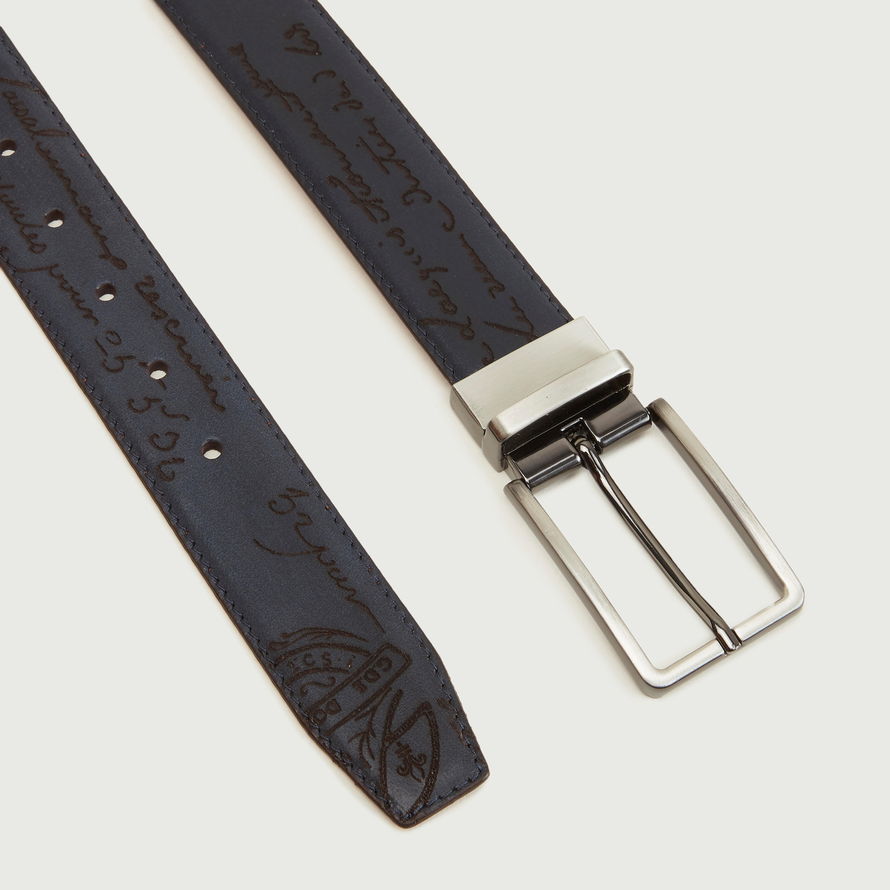 حزام بطبعات وإبزيم بدبوس - طقم من قطعتين-men-beltsandwallets-belts-image-4