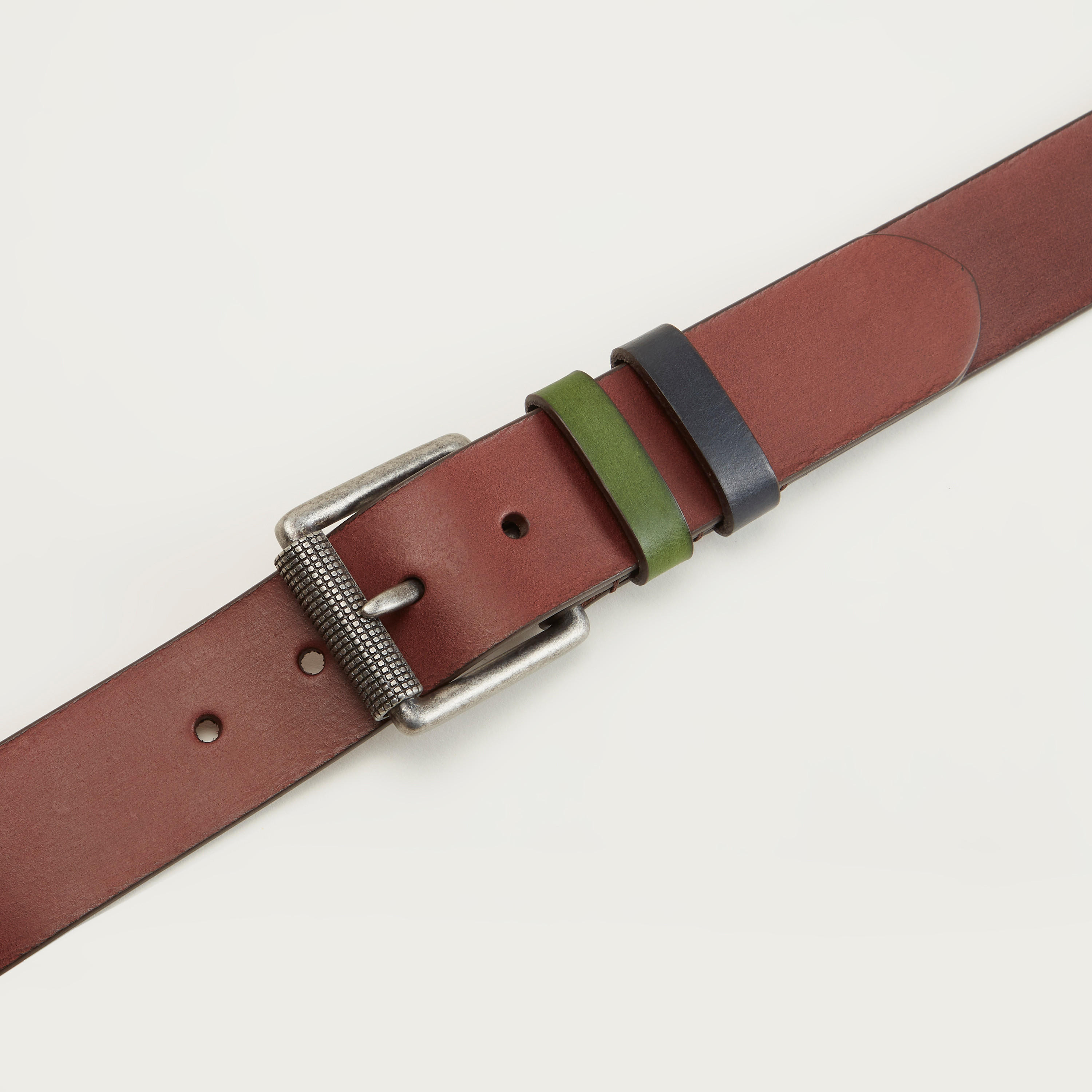 حزام جلد سادة بإبزيم بدبوس للإغلاق-men-beltsandwallets-belts-image-4