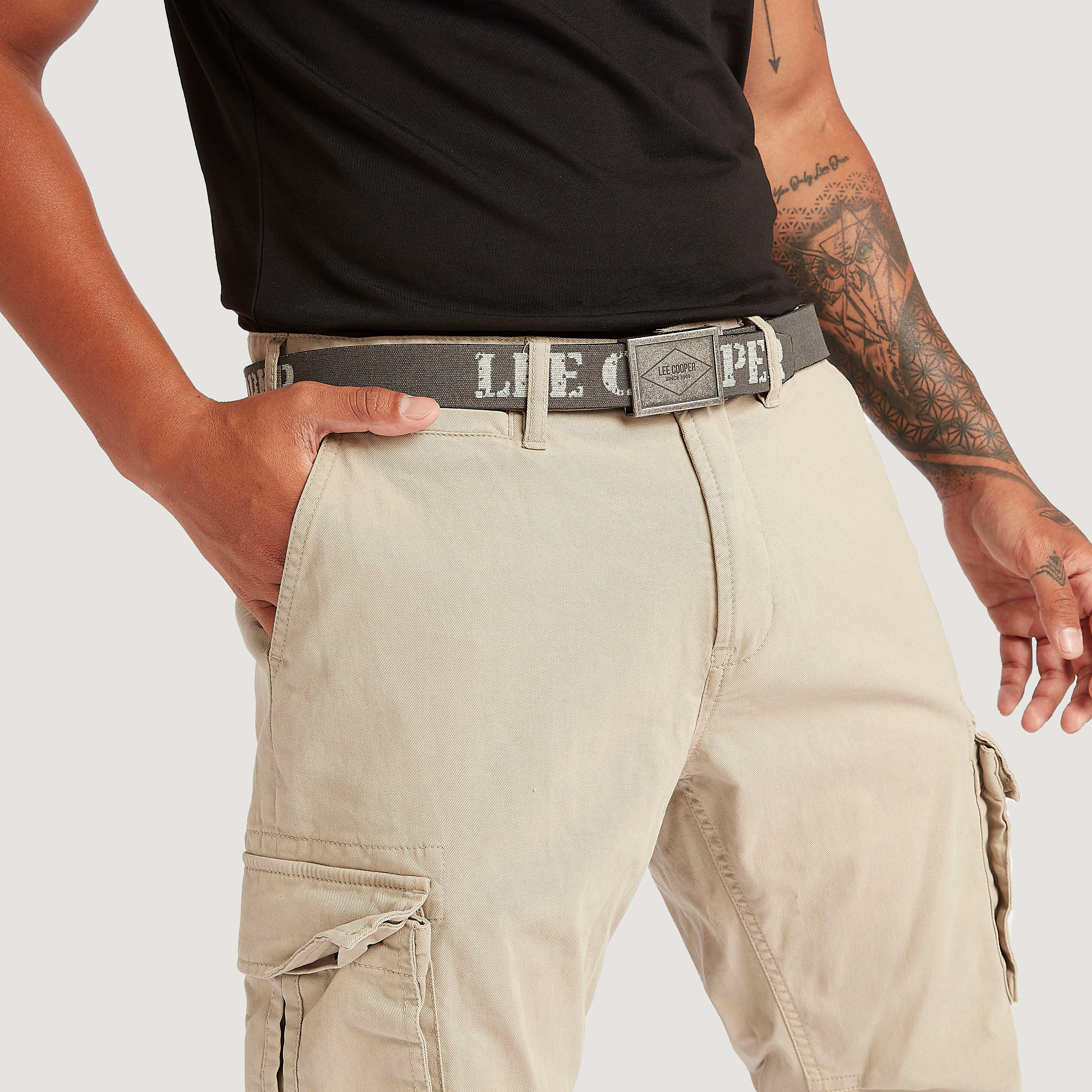 حزام بطبعات وإبزيم من لي كوبر-men-beltsandwallets-belts-image-2