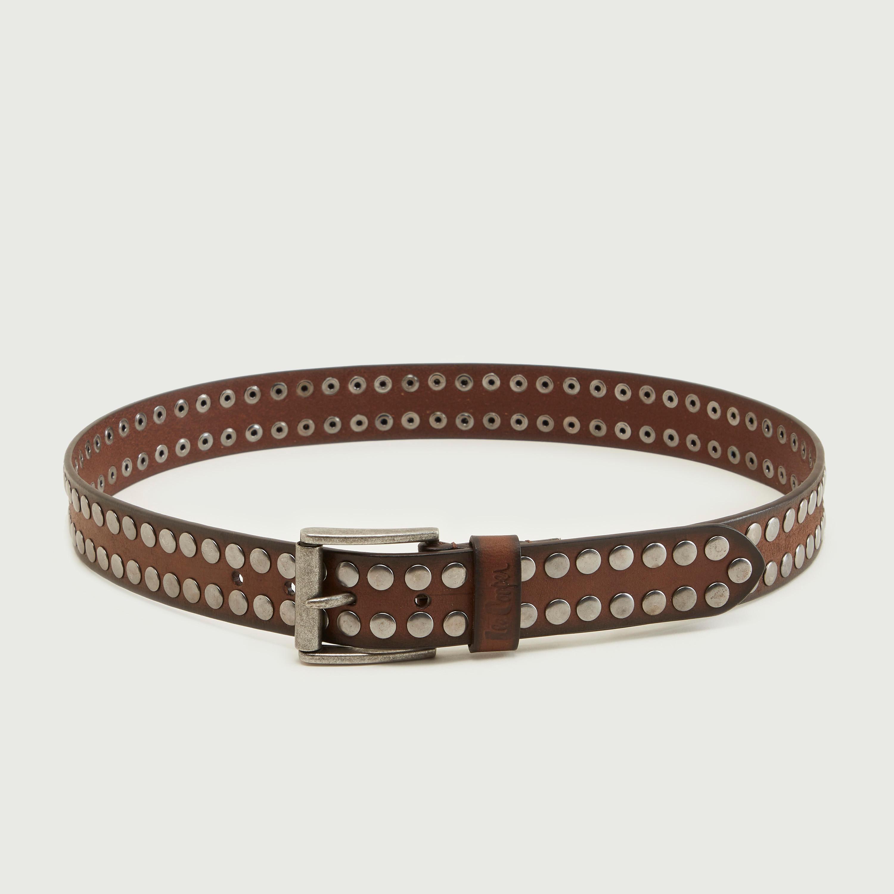حزام بتفاصيل مرصّعة مهدنيّة وإبزيم بدبوس من لي كوبر-men-beltsandwallets-belts-image-3