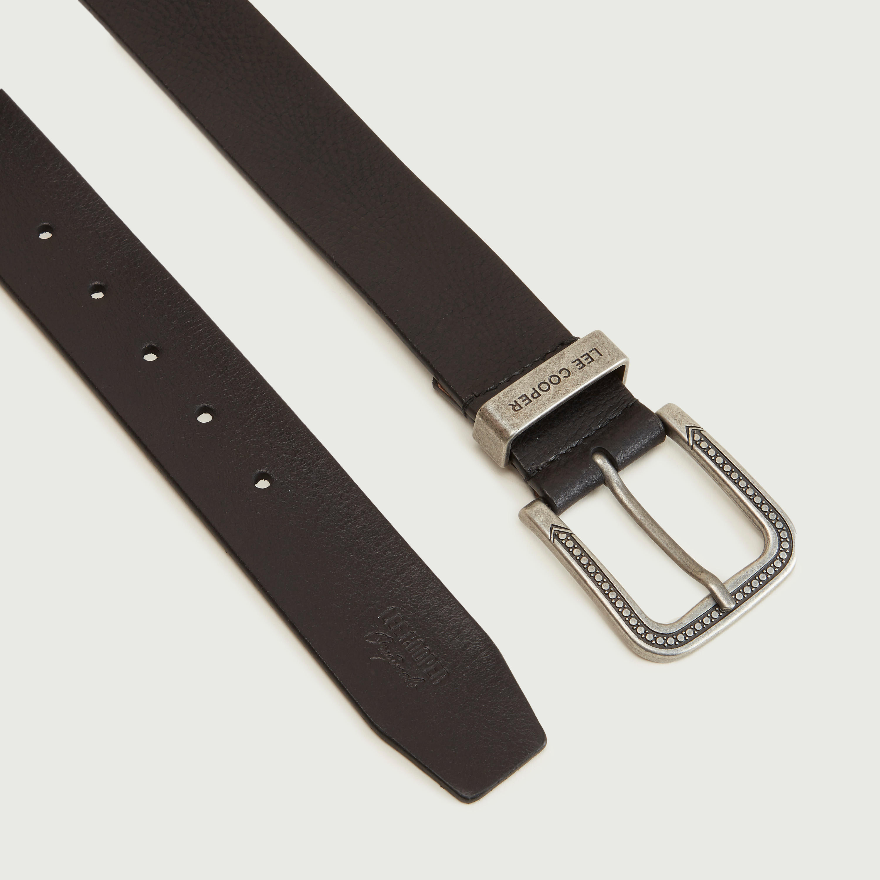 حزام سادة بإبزيم بدبوس من لي كوبر-men-beltsandwallets-belts-image-4