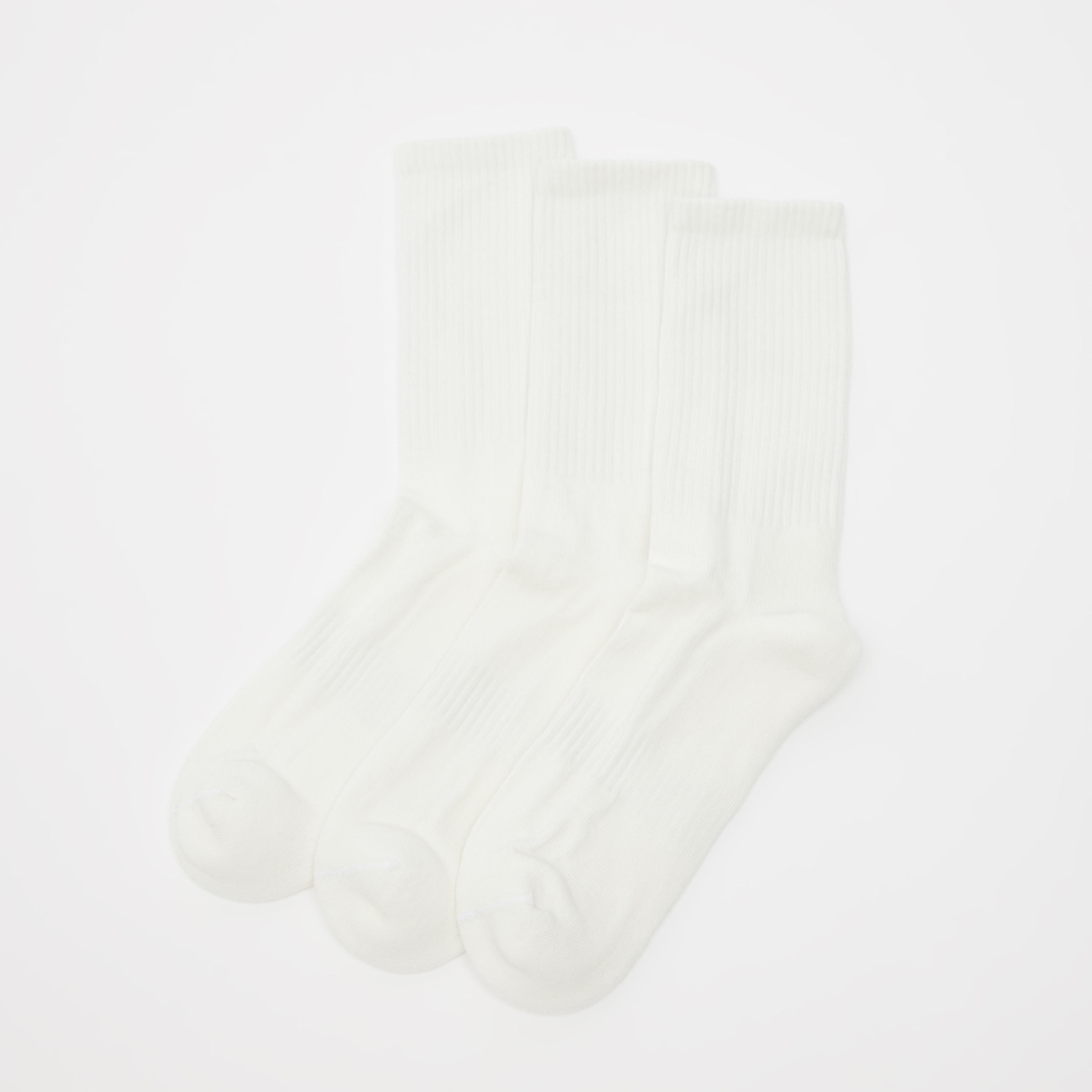جوارب بارزة الملمس بطول ربلة الساق بحواف مضلّعة - طقم من 3 أزواج-men-socks-image-1