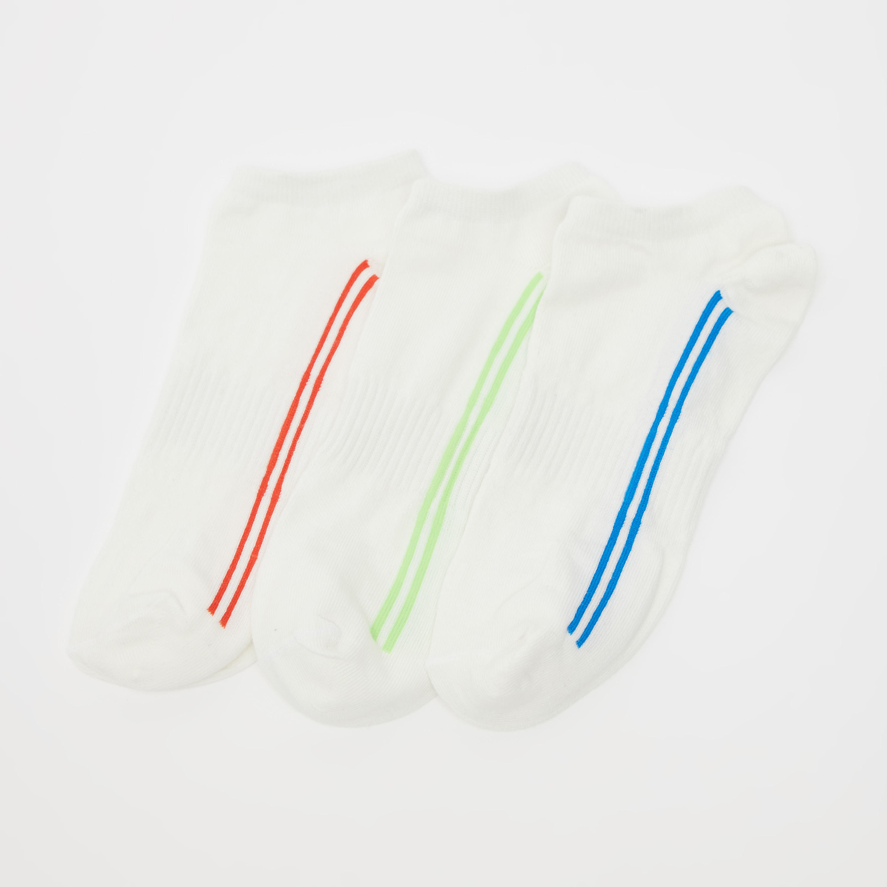 جوارب بارزة الملمس بطول الكاحل بحوّاف مطاطية - طقم من 3 أزواج-men-socks-image-1