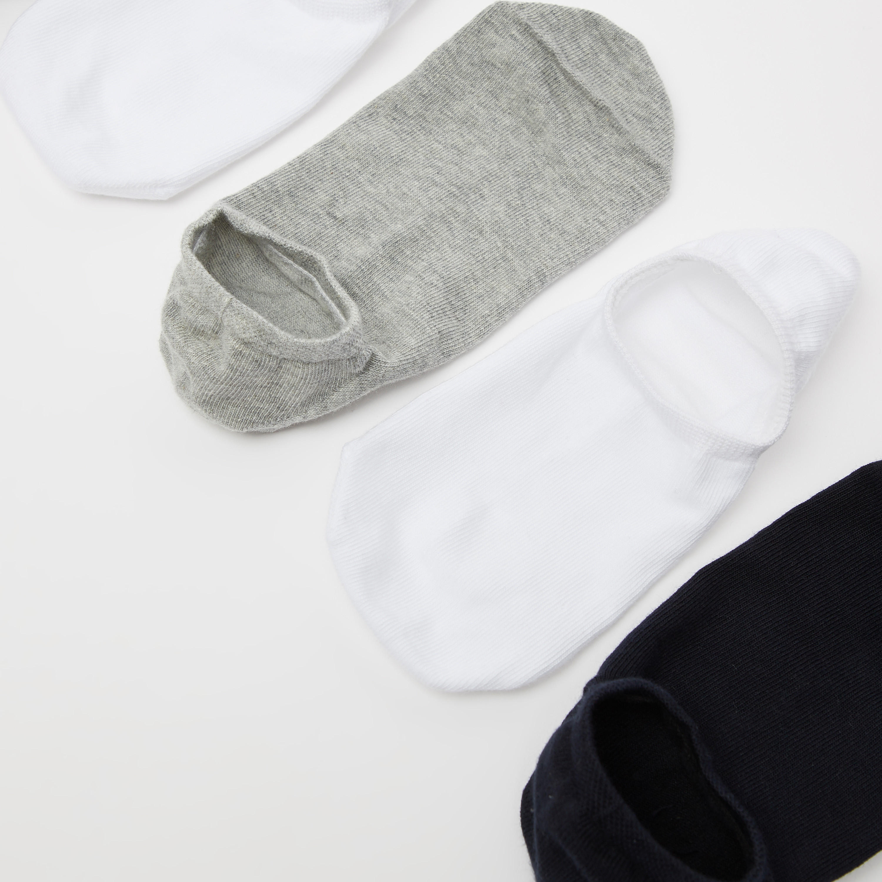 جوارب شفّافة بارزة الملمس بأطراف مطّاطيّة - طقم من 5 قطع-men-socks-image-2