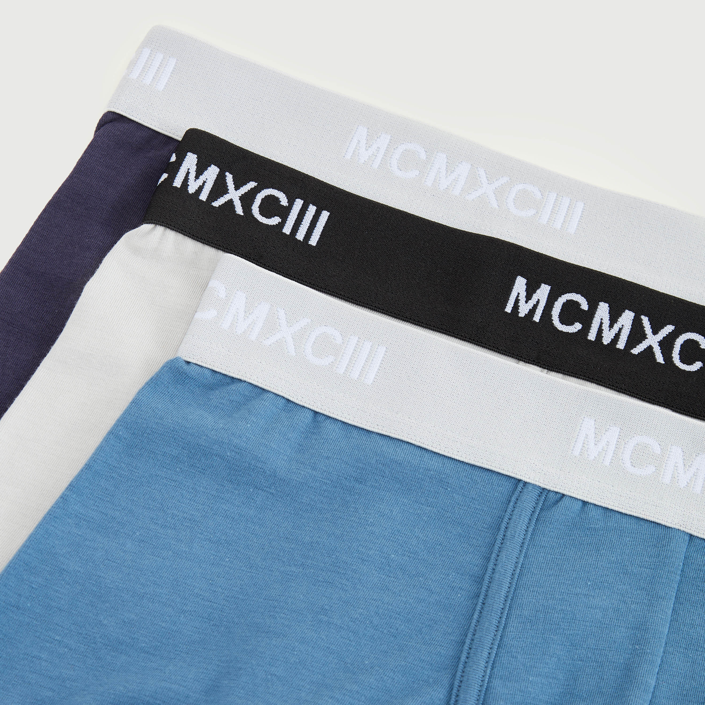 شورتات ترانك مستدامة بخصر مطّاطي متباين - طقم من 3 قطع-men-clothing-innerwear-underwear-image-2