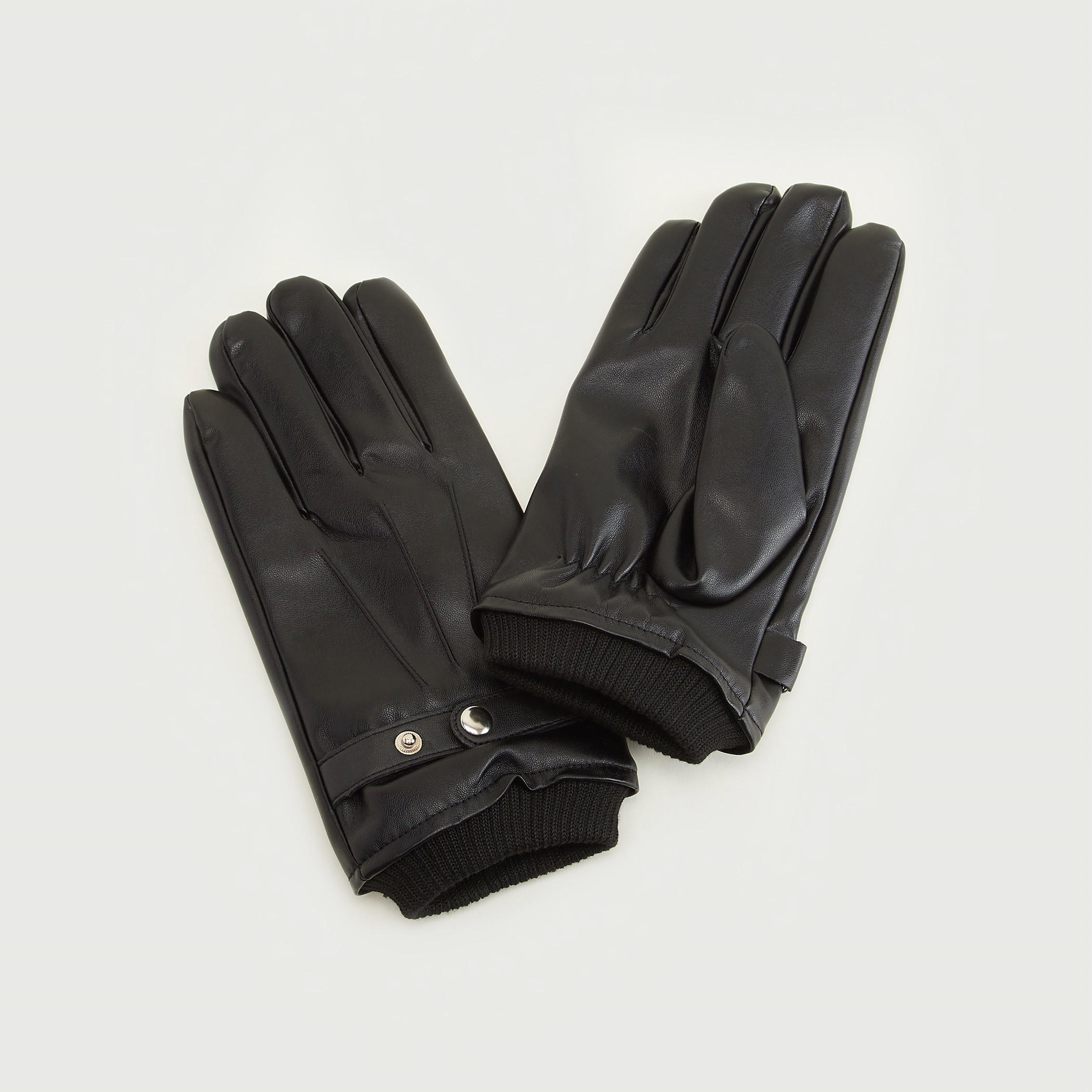 قفّازات سادة بزر إغلاق وحواف مضلّعة-men-scarvesandgloves-image-3