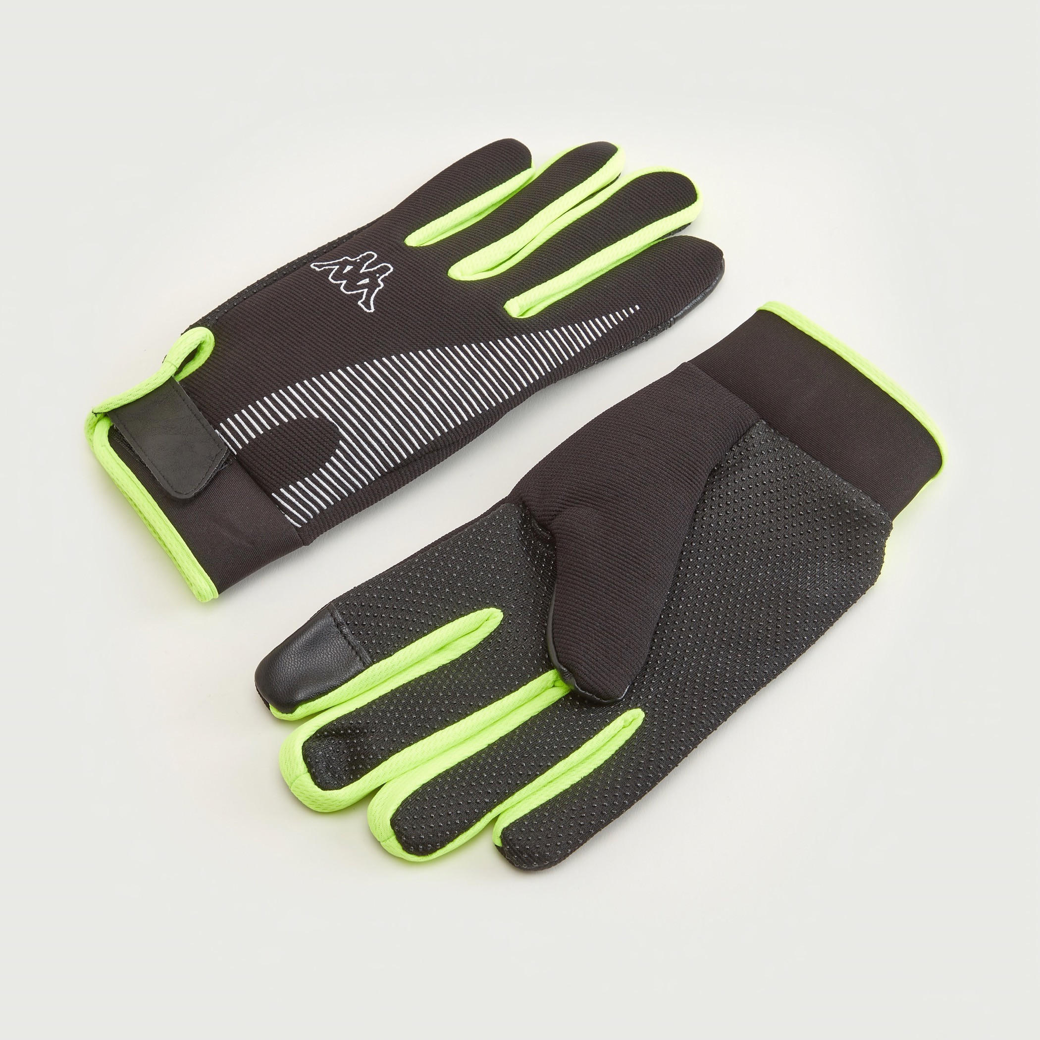 قفّازات بطبعات شعار من كابا-men-scarvesandgloves-image-2