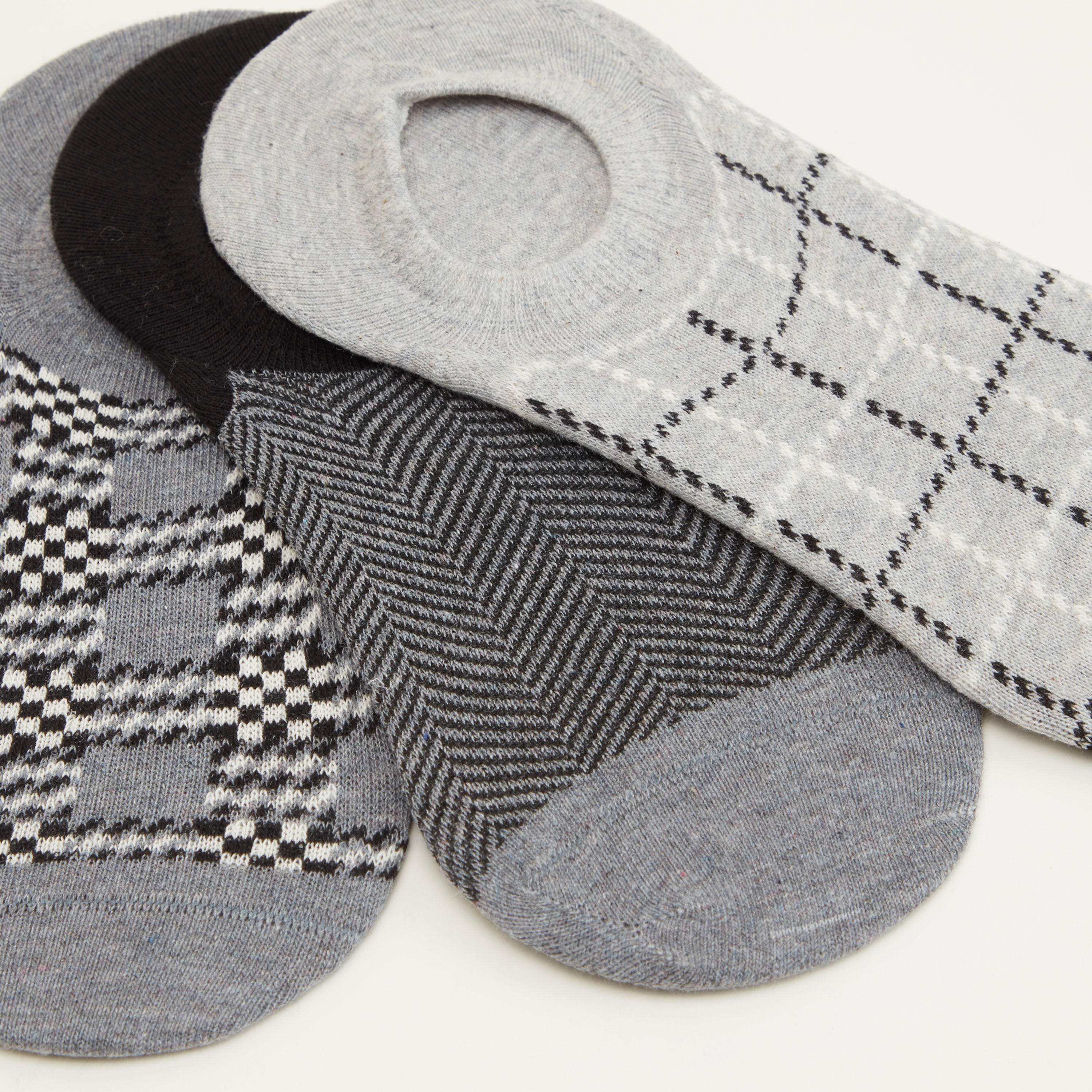 جوارب غير مرئية متنوعة - طقم من 3 أزواج-men-socks-image-3