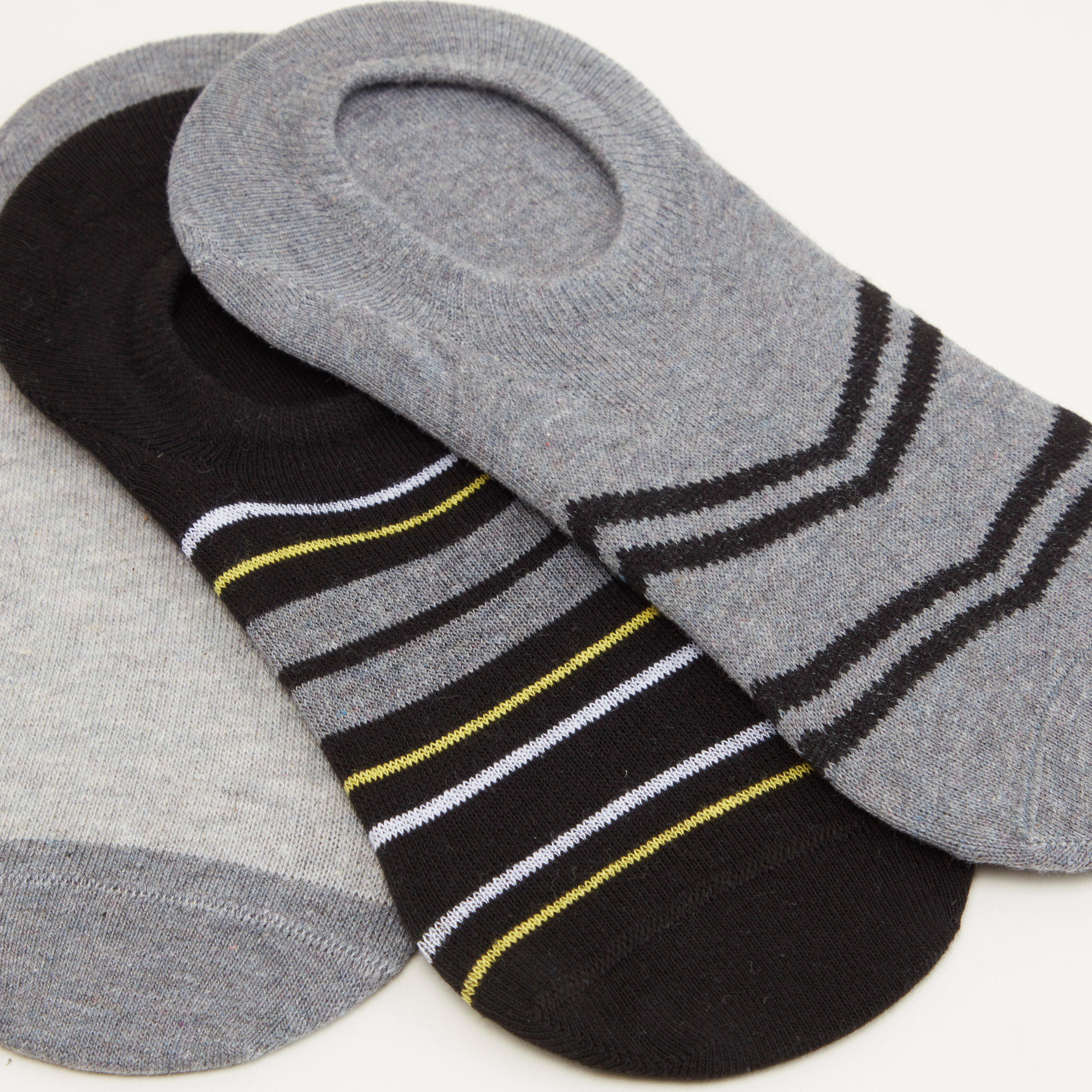 جوارب غير مرئية متنوعة - طقم من 3 أزواج-men-socks-image-3