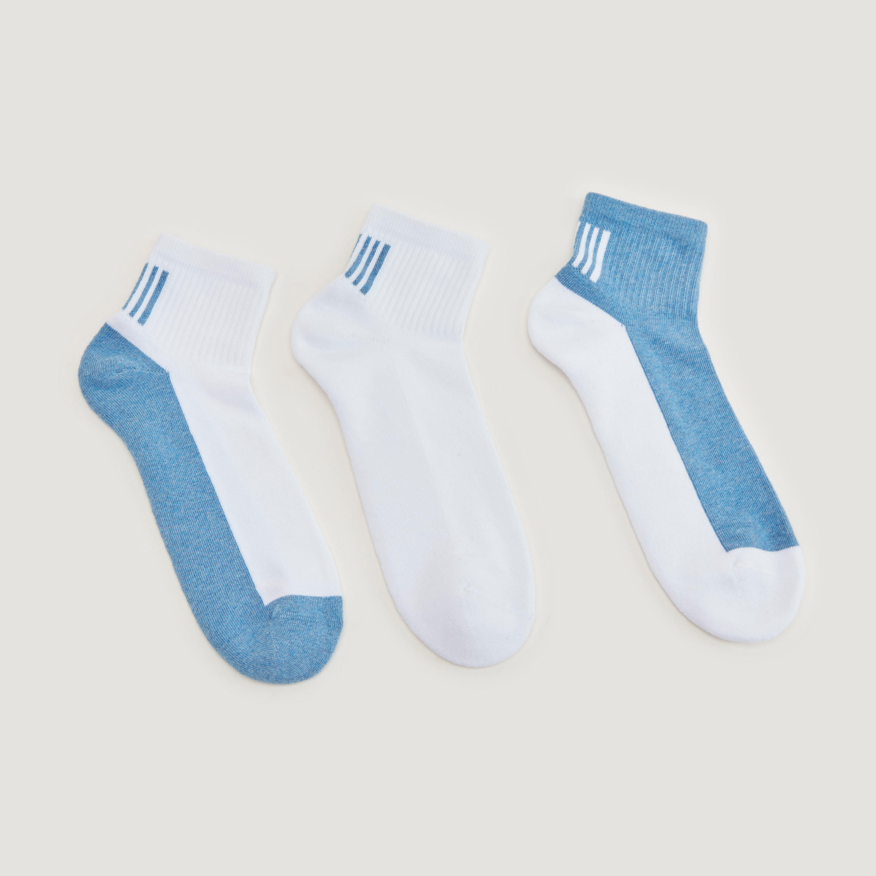 جوارب مخطّطة بطول الكاحل - طقم من 3 أزواج-men-socks-image-4