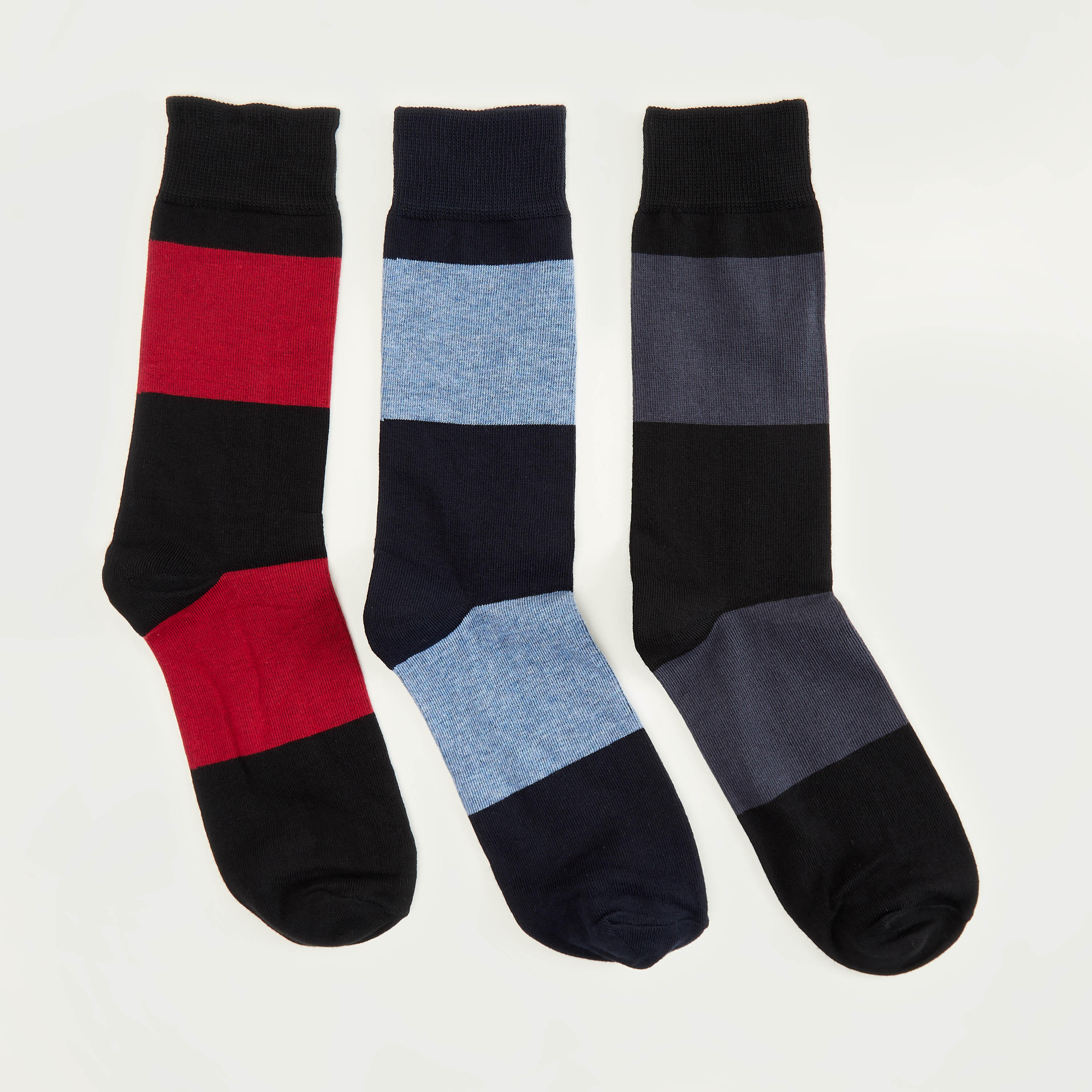 جوارب مخطّطة بطول ربلة السّاق - طقم من 3 أزواج-men-socks-image-1