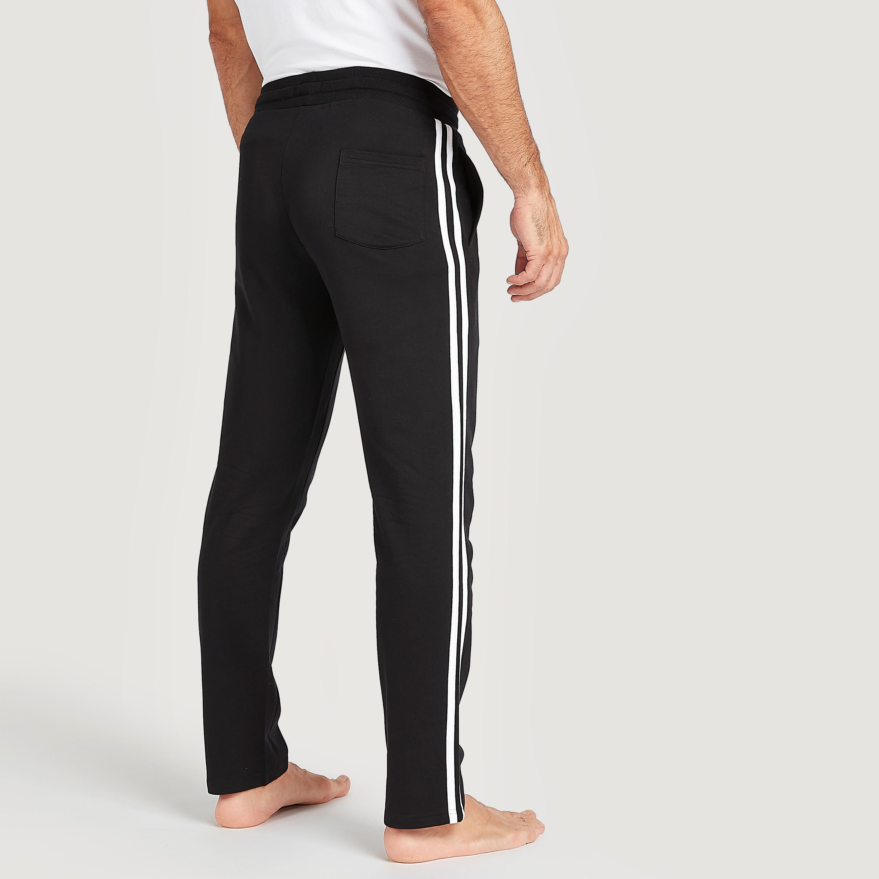 بنطلون بيجاما مخطط برباط خصر مطاطي وجيوب-men-clothing-nightwear-pyjamaandshorts-image-3