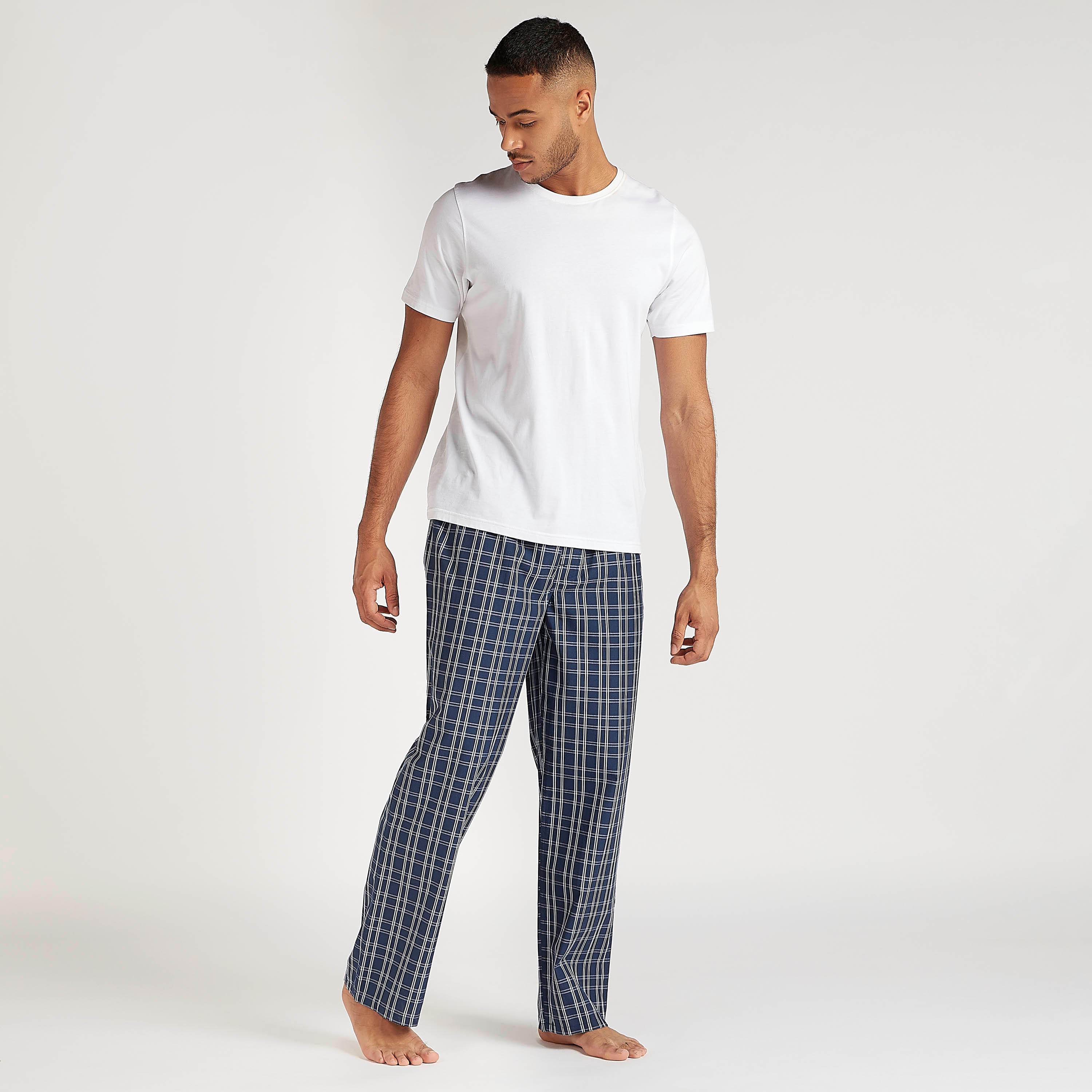 بيجامات متنوّعة بخصر مطّاطي- طقم من 2-men-clothing-nightwear-pyjamaandshorts-image-5