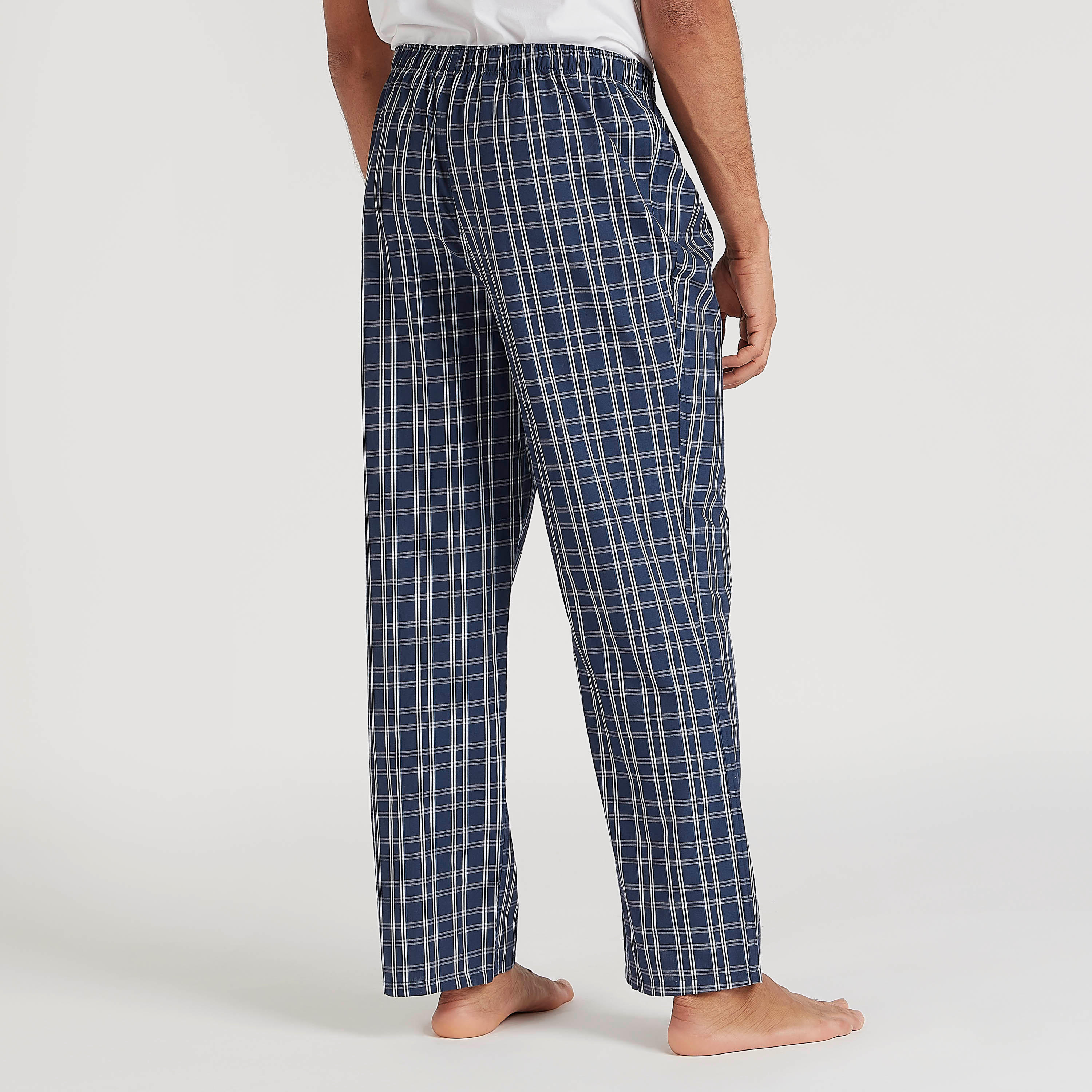 بيجامات متنوّعة بخصر مطّاطي- طقم من 2-men-clothing-nightwear-pyjamaandshorts-image-3