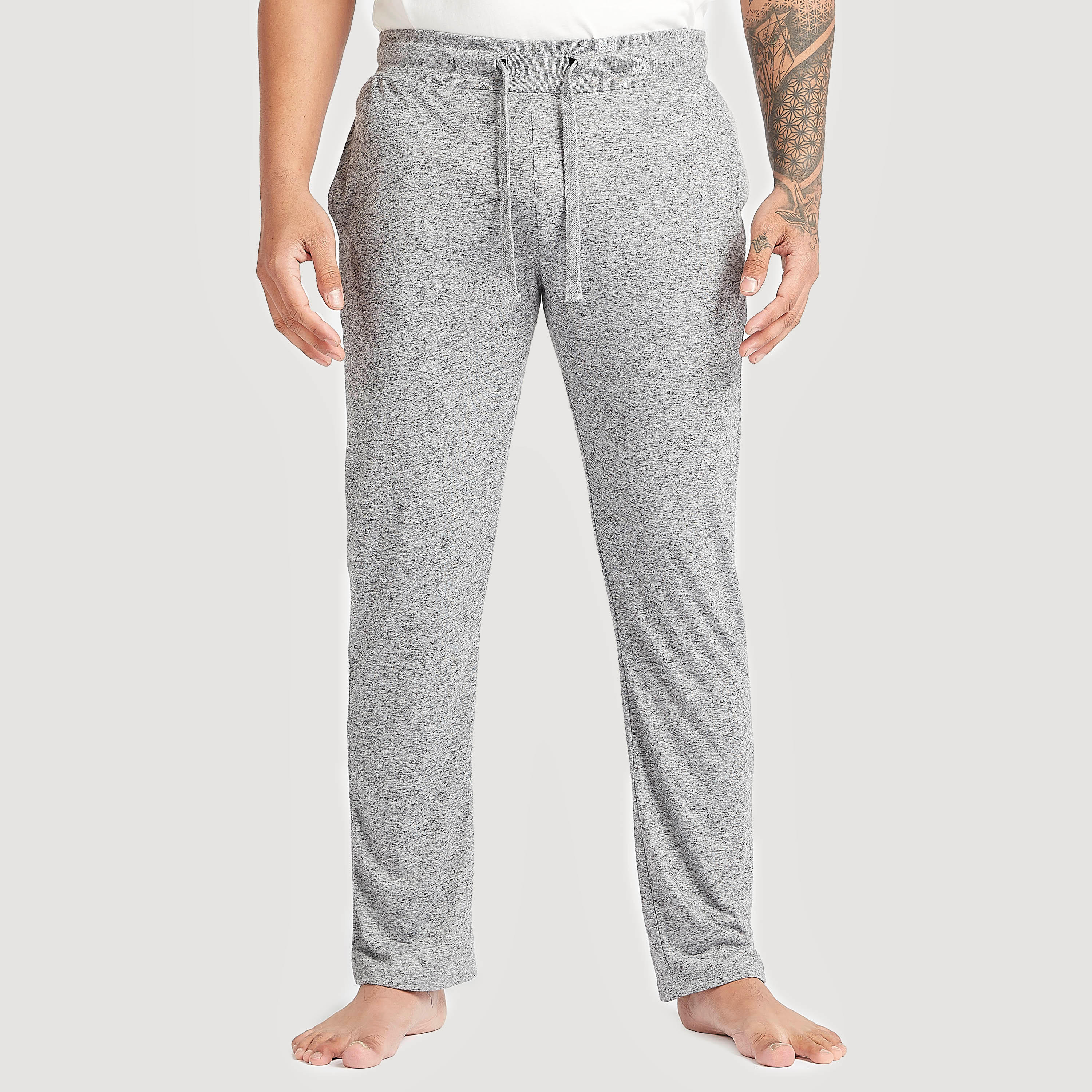 طقم بنطلون بيجاما كامل وتيشيرت بأكمام مغايرة-men-clothing-nightwear-sets-image-4