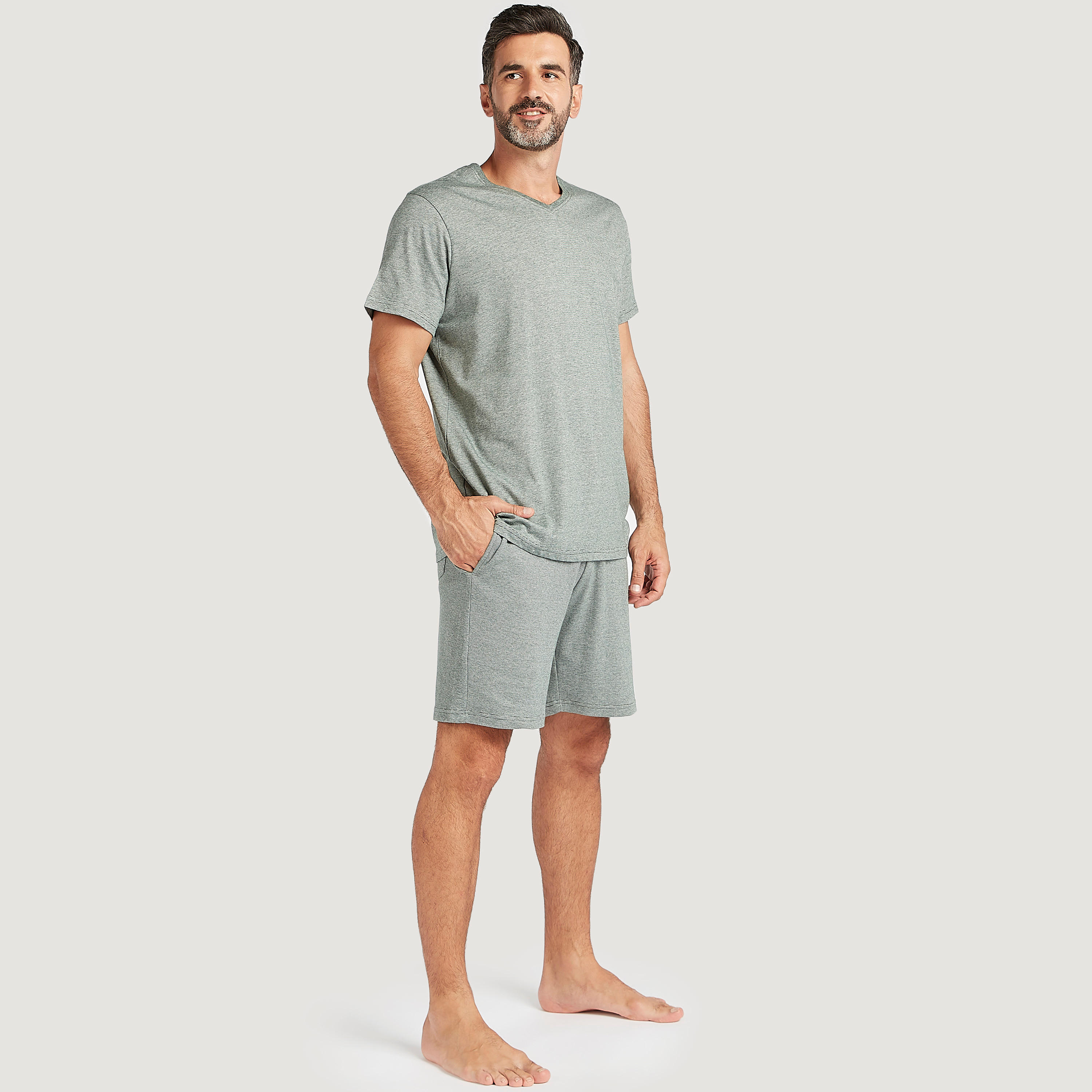 طقم شورت برباط إغلاق وتيشيرت سادة بياقة V-men-clothing-nightwear-sets-image-4