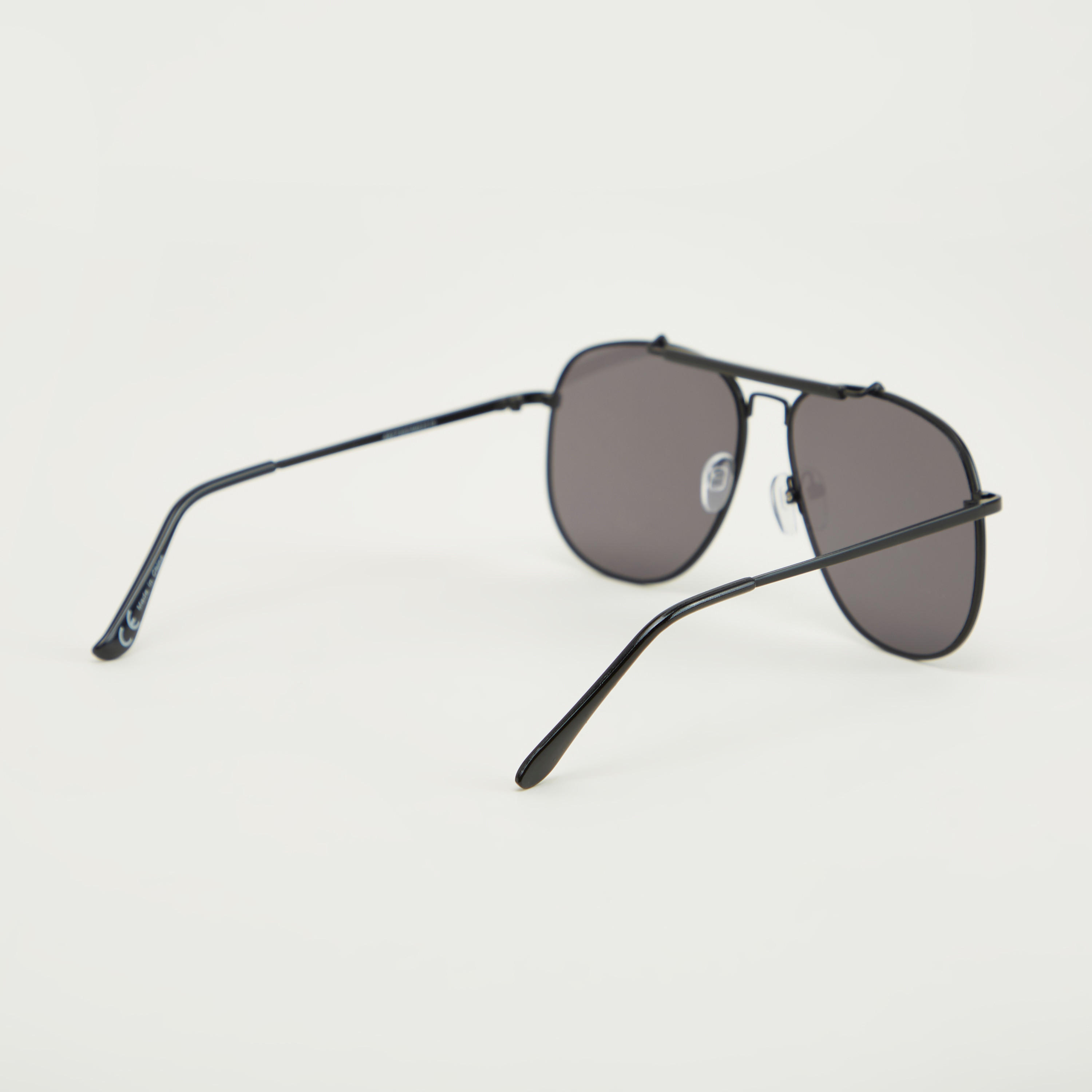 نظّارة شمسية أفياتور بإطار كامل ووسادات للأنف-men-sunglasses-image-4