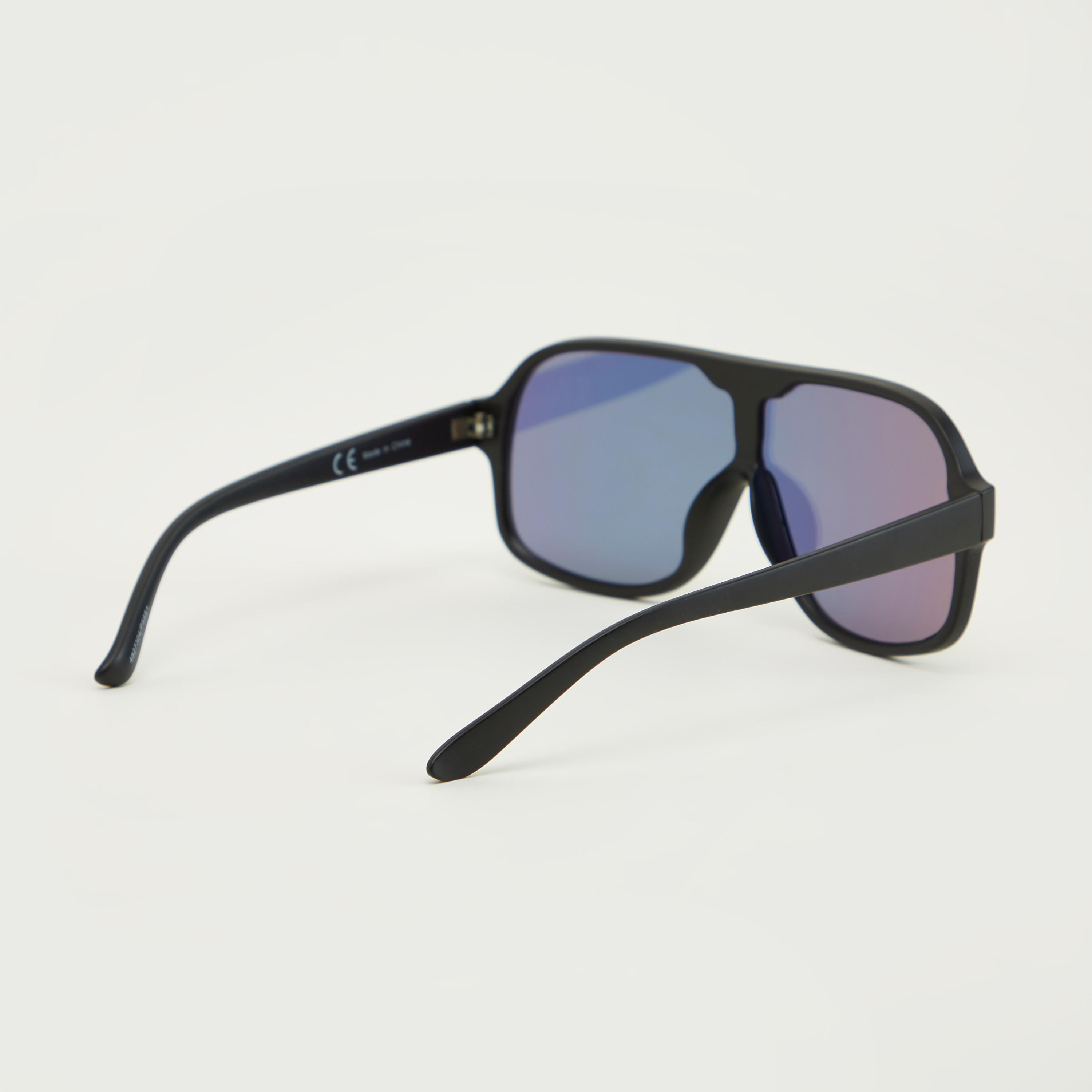نظّارة شمسيّة واي فيرار بإطار مربّع كامل ووسادات أنف-men-sunglasses-image-4