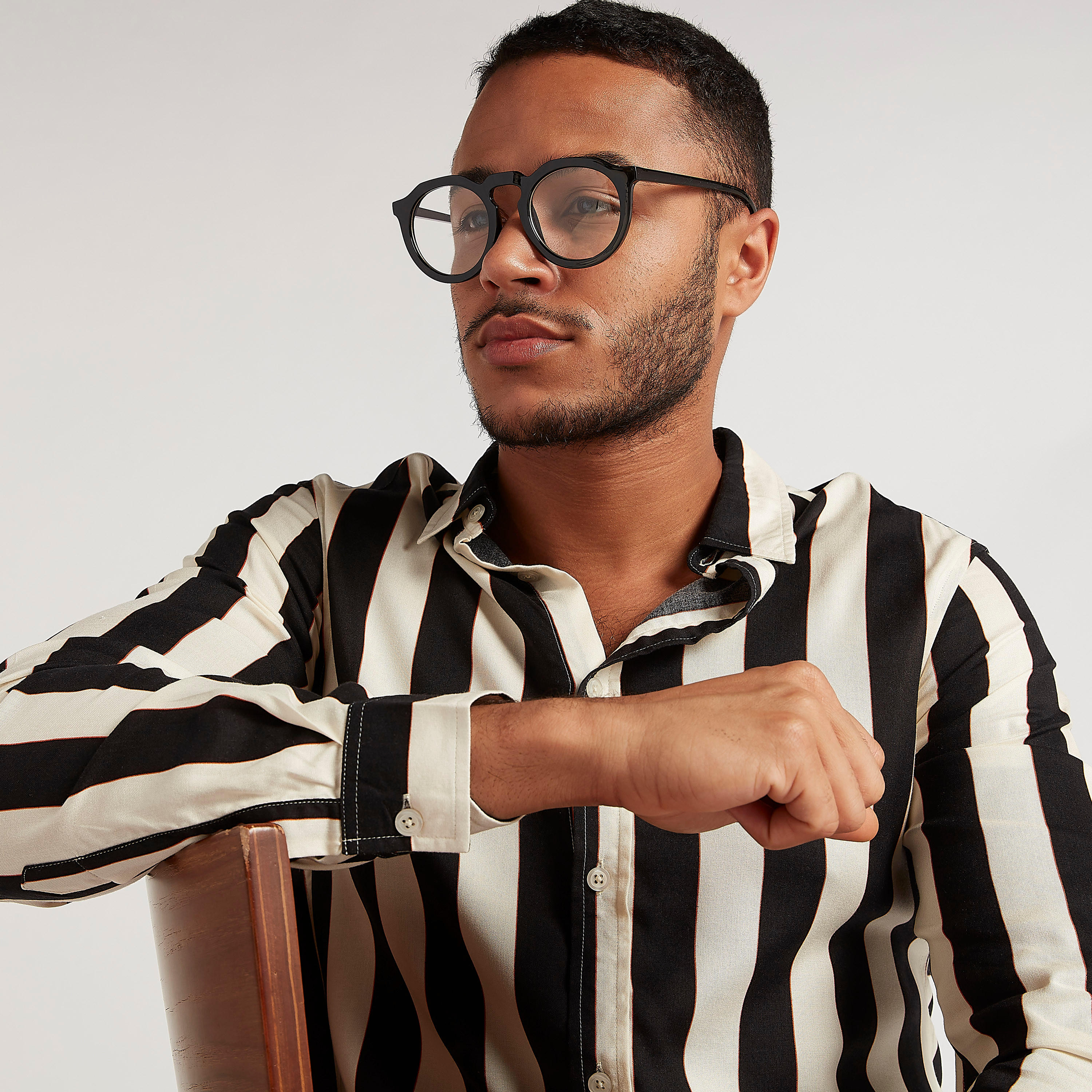 نظّارة شمسيّة مستديرة بإطار كامل مع وسادات أنف-men-sunglasses-image-2