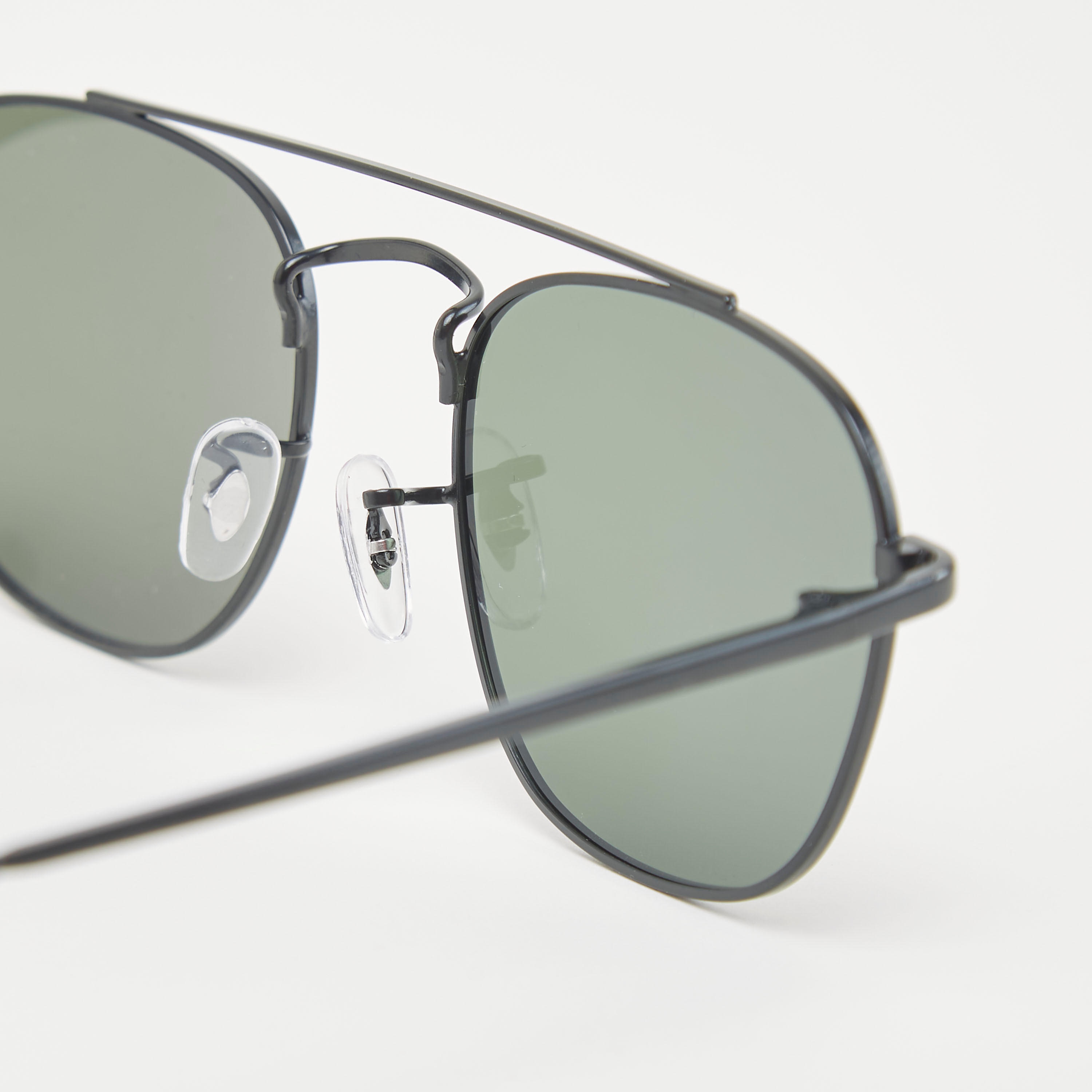 نظّارة شمسية أفياتور بإطار كامل ووسادات للأنف-men-sunglasses-image-3