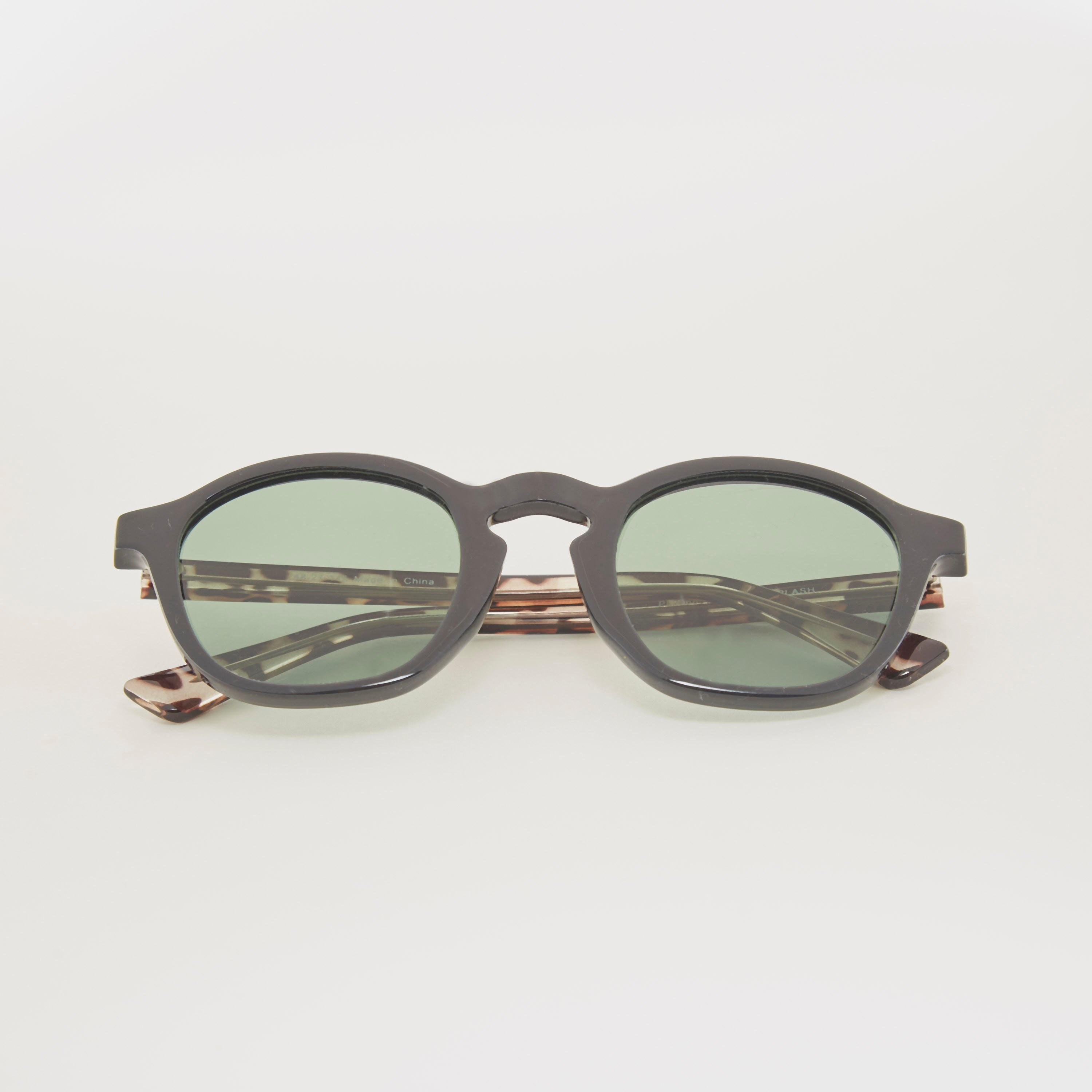 نظّارة شمسية بيضاوية بإطار كامل ووسادات للأنف-men-sunglasses-image-5