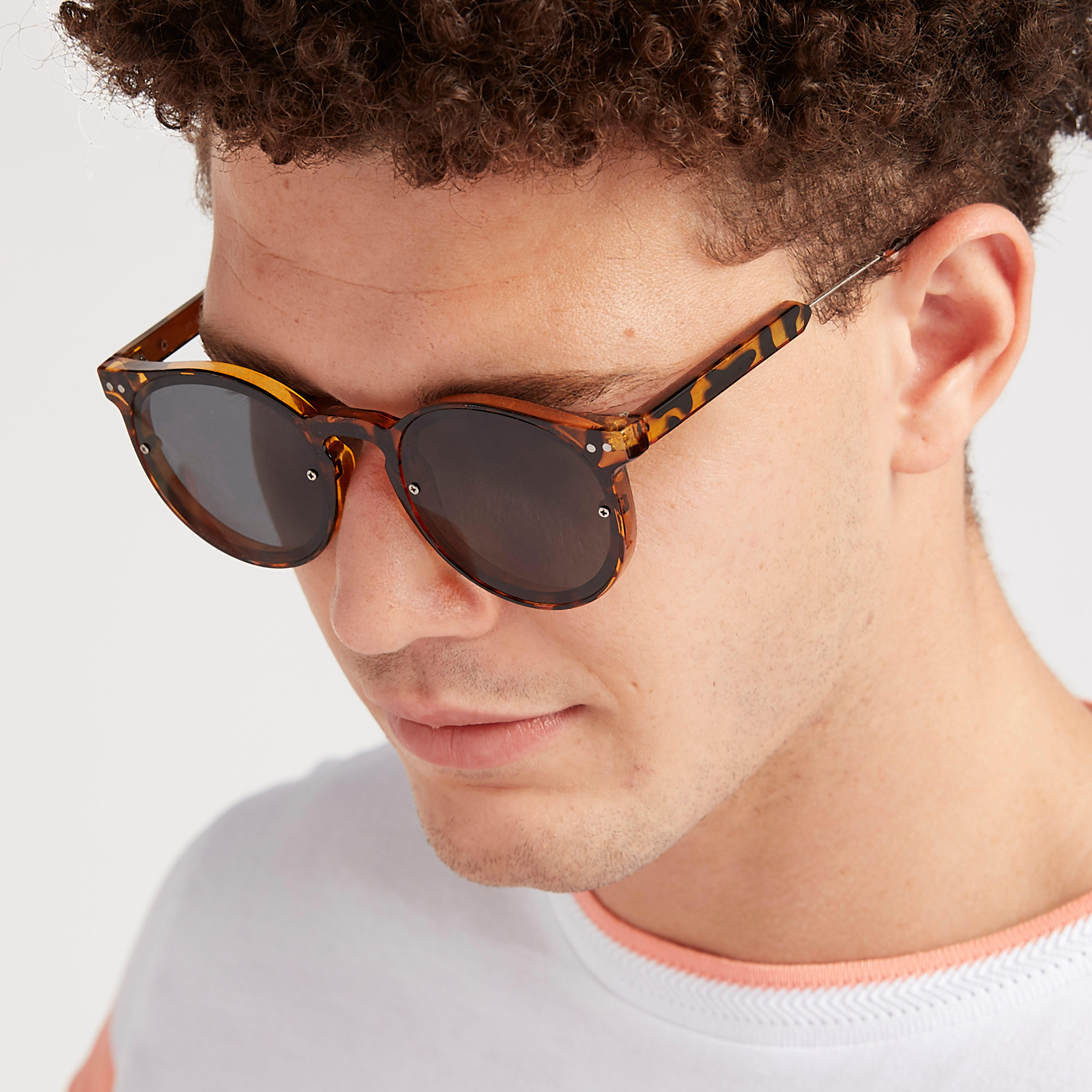 Full Rim Oval Sunglasses with Nose Pads-men-sunglasses-image-2
