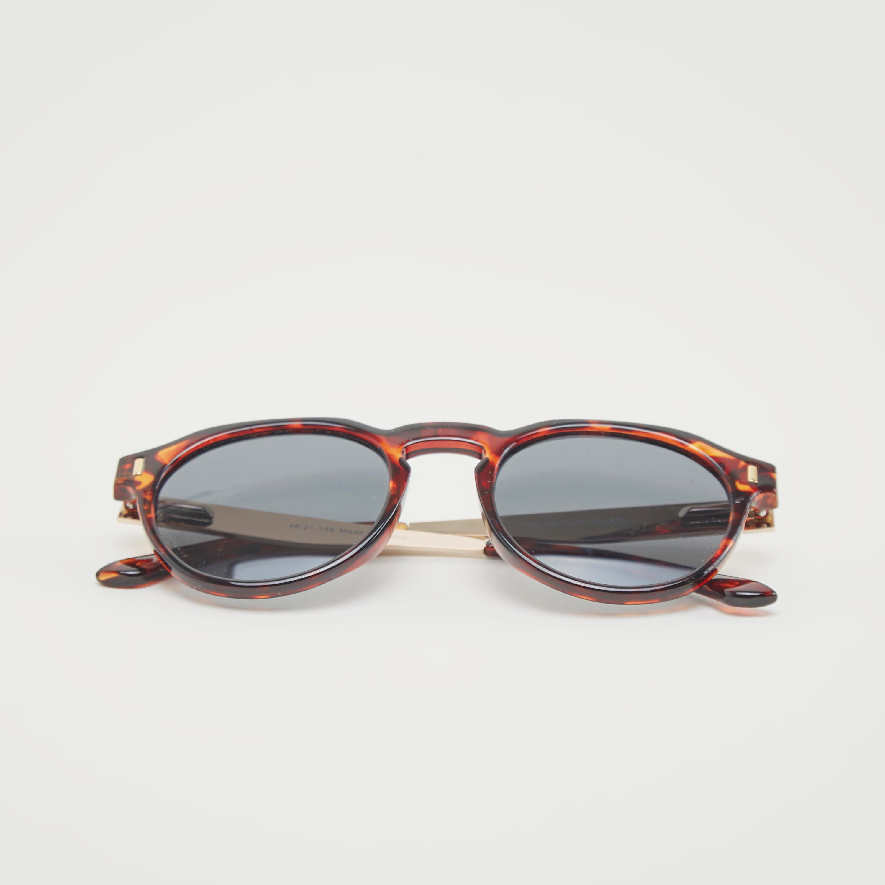 نظّارة شمسية بإطار بيضاوي كامل ووسادات للأنف-men-sunglasses-image-1