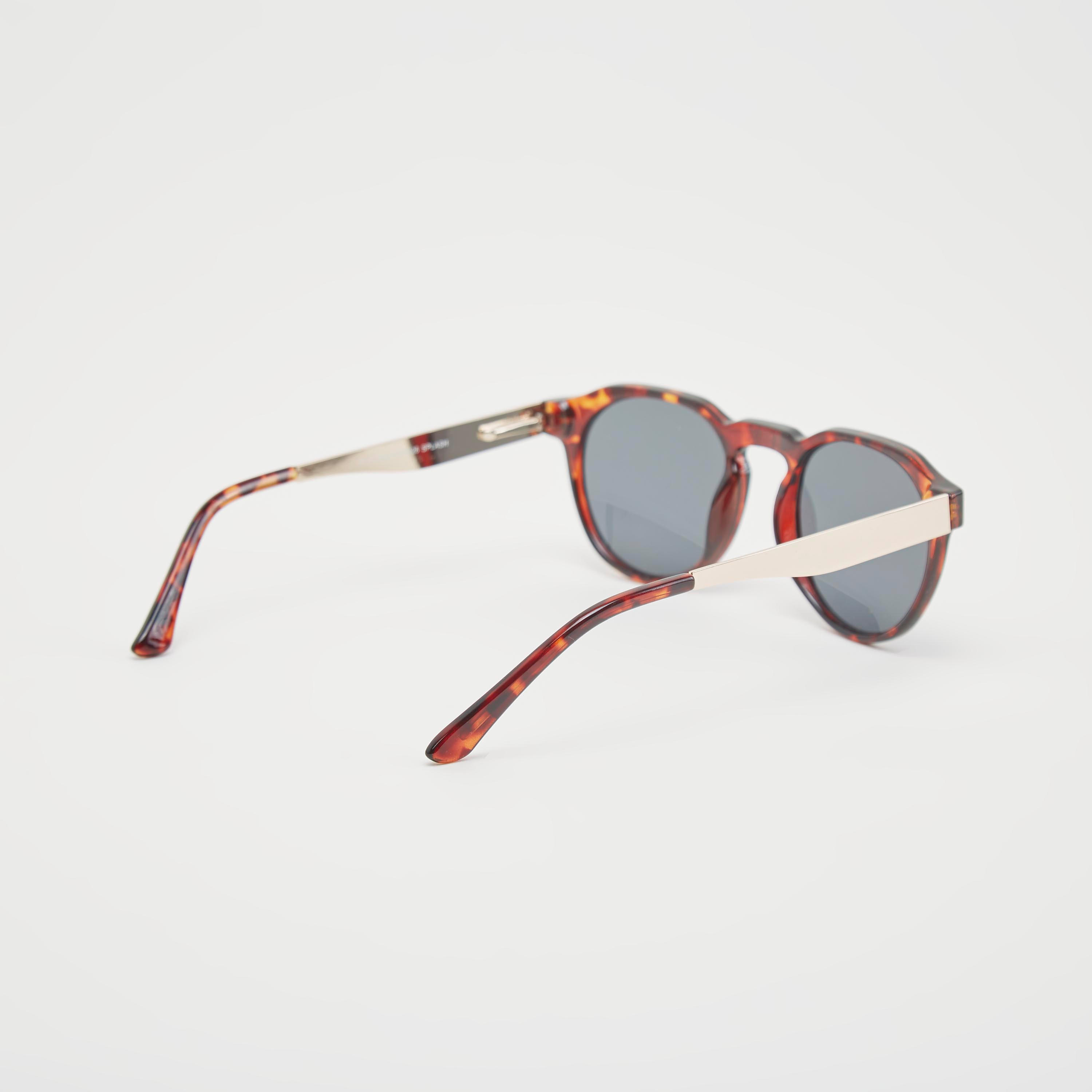 نظّارة شمسية بإطار بيضاوي كامل ووسادات للأنف-men-sunglasses-image-4