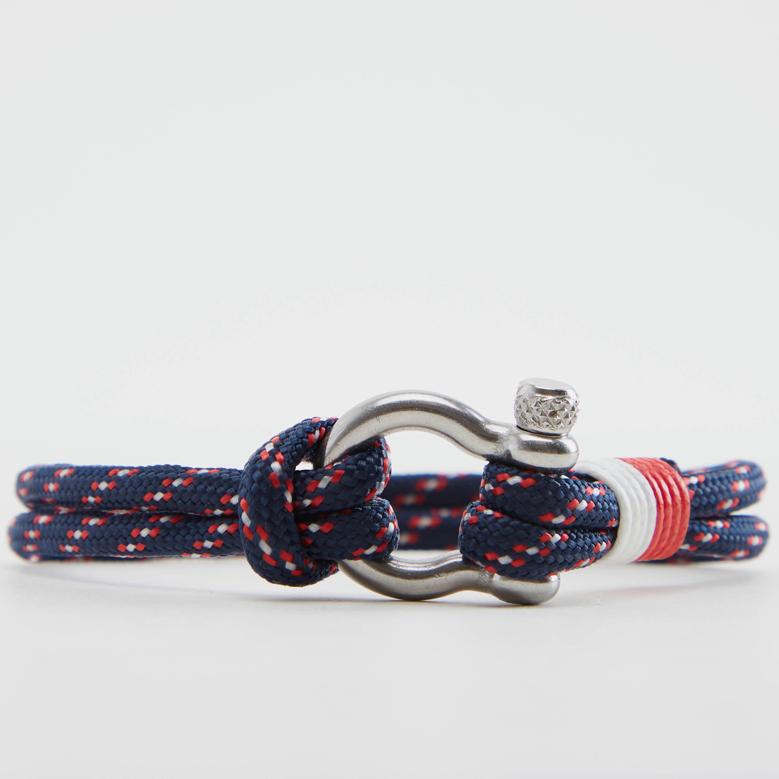 سوار سادة بزينة ميتاليك-men-watchesandjewellery-bracelets-image-3