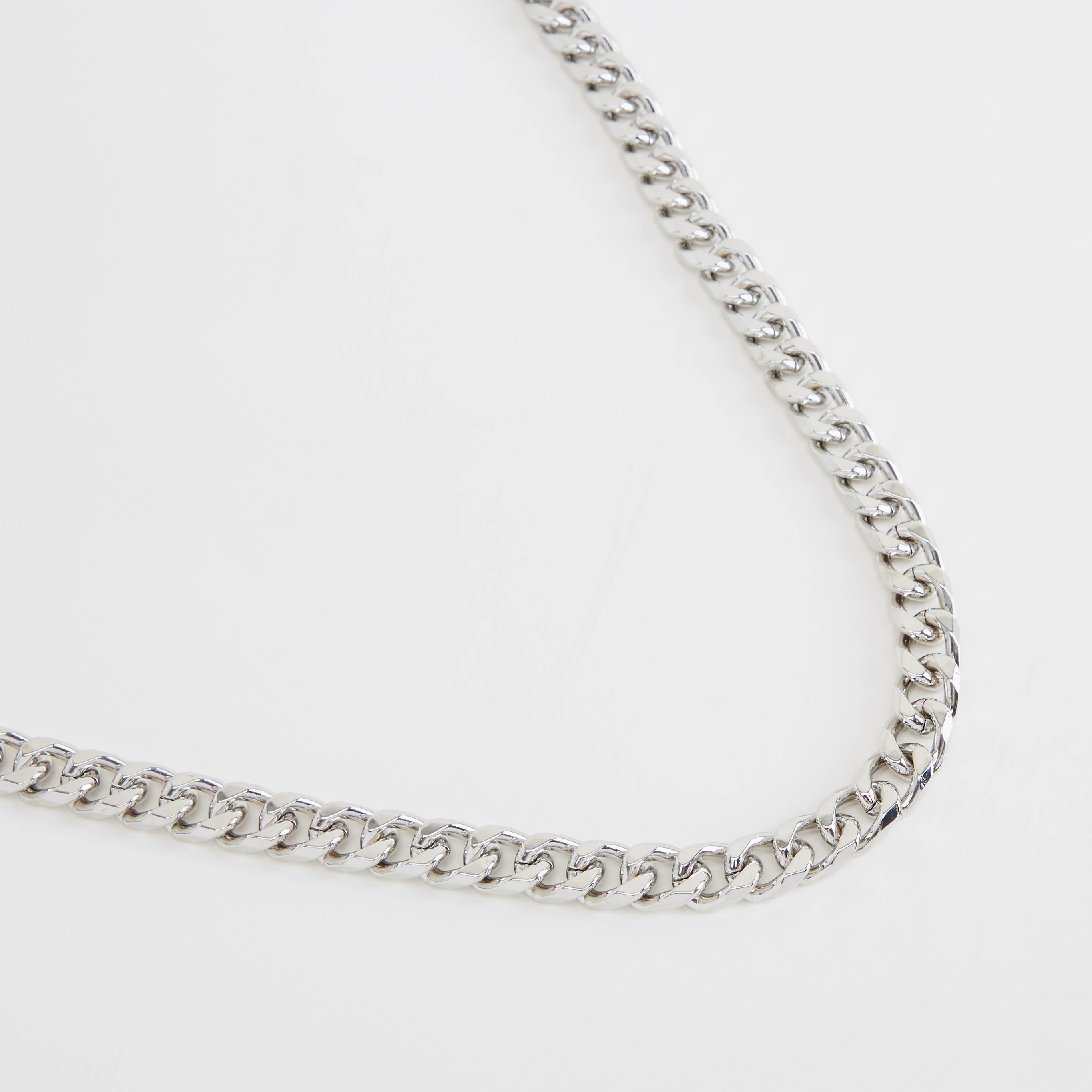 Metallic Chain Link Necklace with Lobster Clasp-men-watchesandjewellery-necklacesandpendants-image-1
