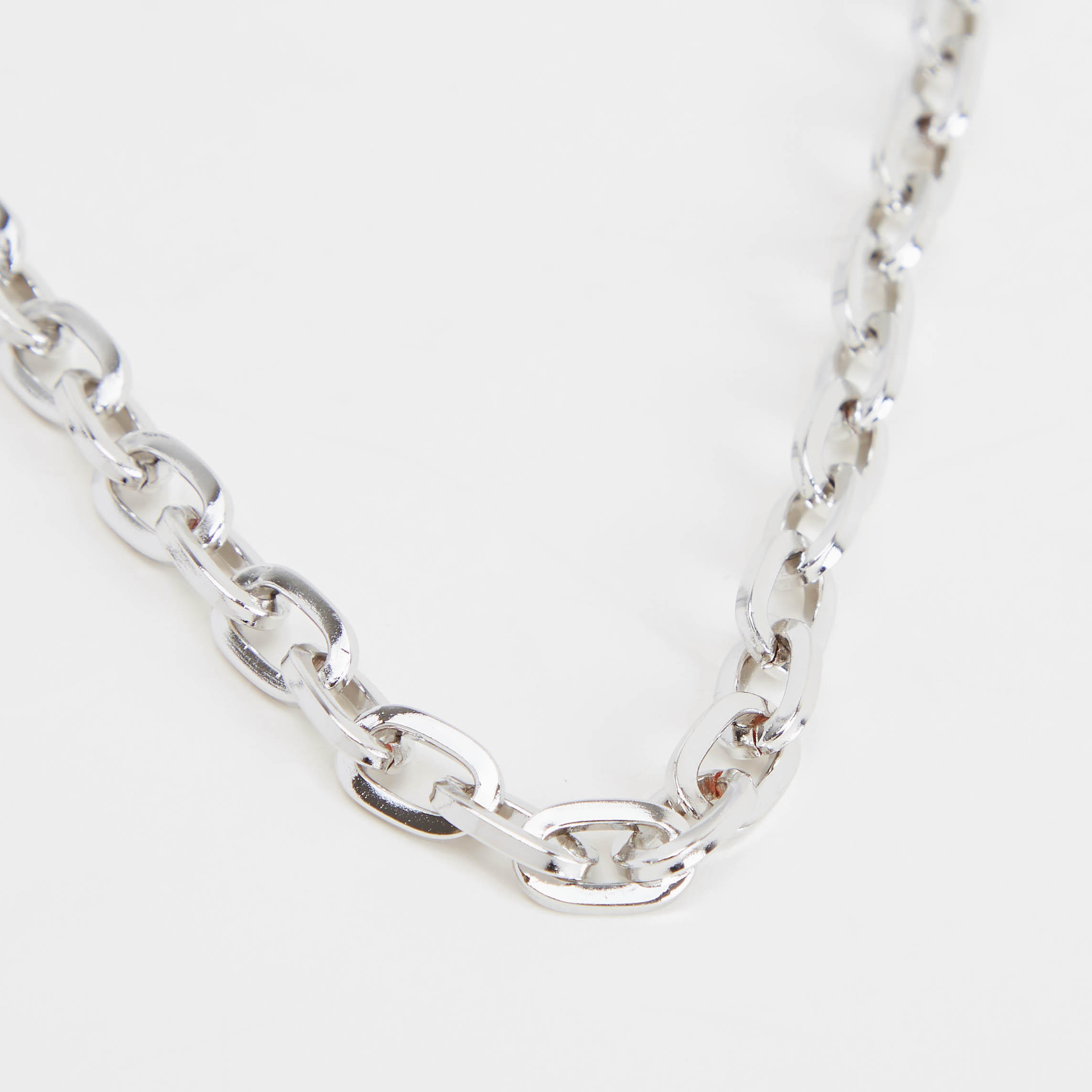عقد بسلسلة ميتاليك ومشبك إغلاق-men-watchesandjewellery-necklacesandpendants-image-2
