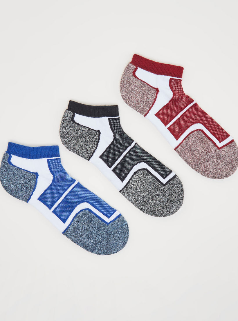 جوارب متنوعة بطول الكاحل - طقم من 3-men-socks-image-4