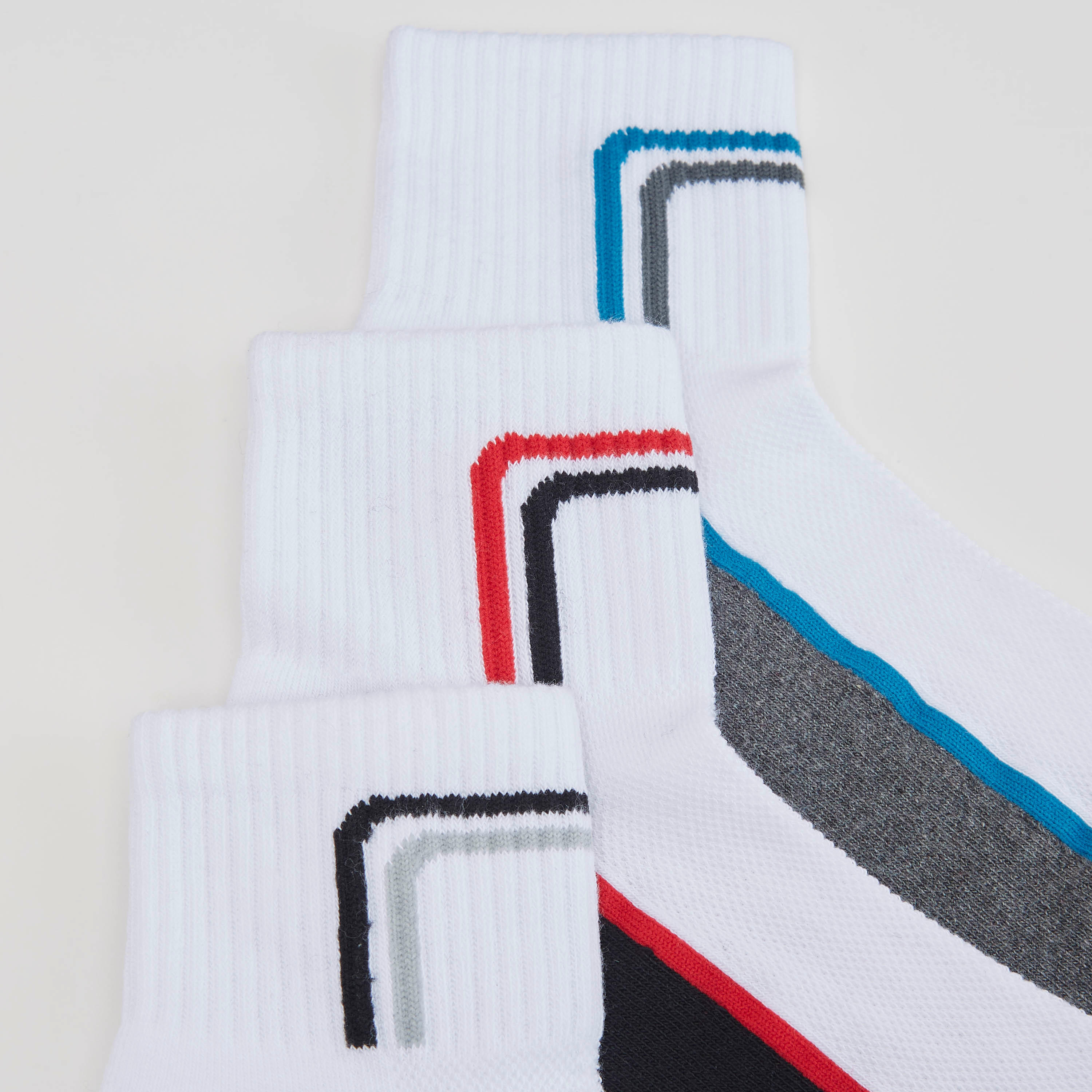 جوارب متنوعة بطول الكاحل - طقم من 3-men-socks-image-3