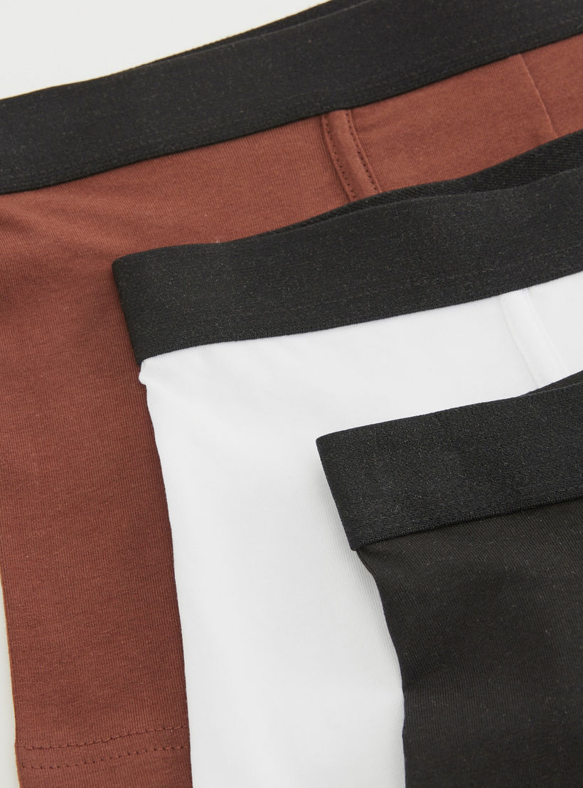 شورت ترانك سادة - طقم من 3 قطع متنوعة-men-clothing-innerwear-underwear-image-3