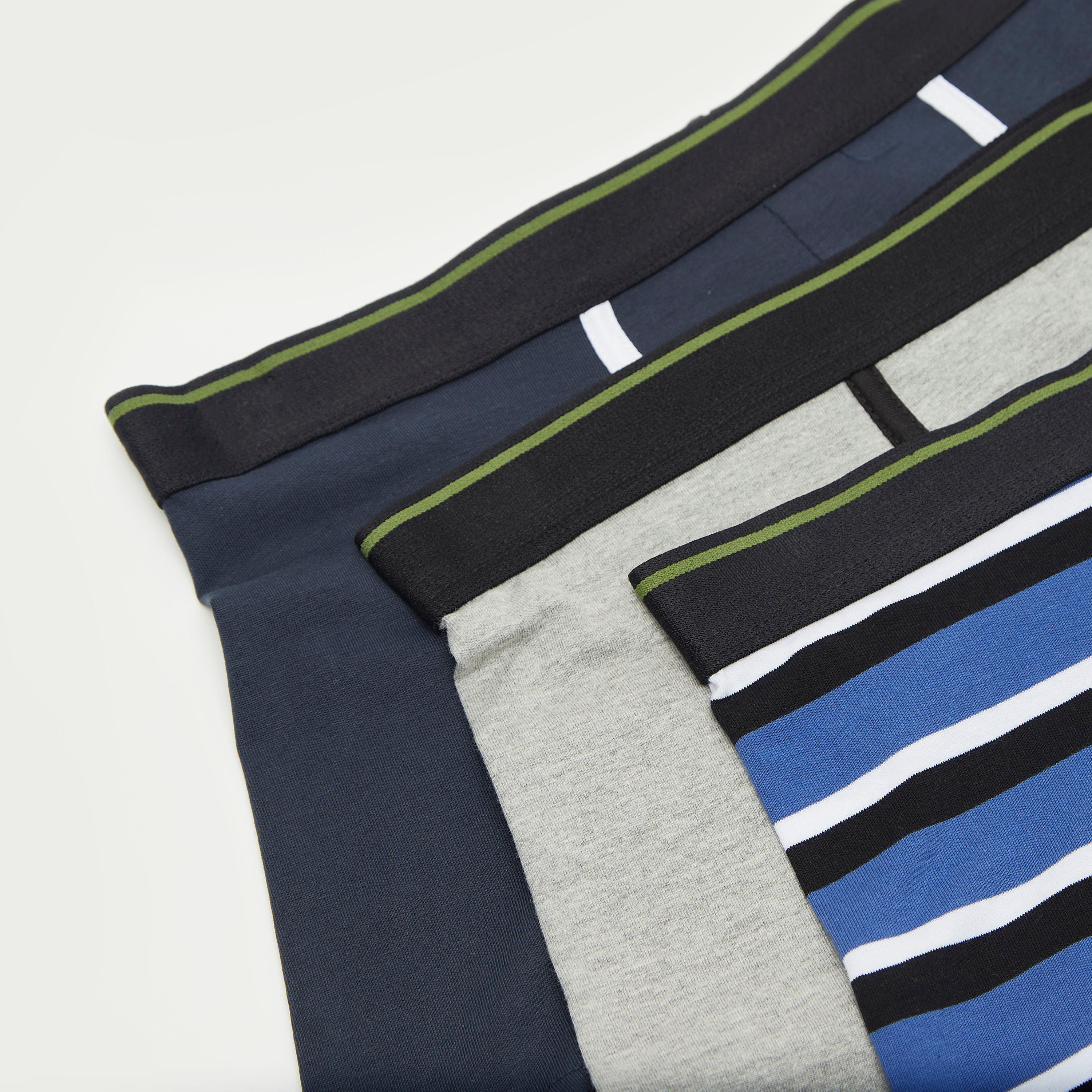 شورتات ترانك بخصر مطّاطي - طقم من 3 قطع متنوّعة-men-clothing-innerwear-underwear-image-2