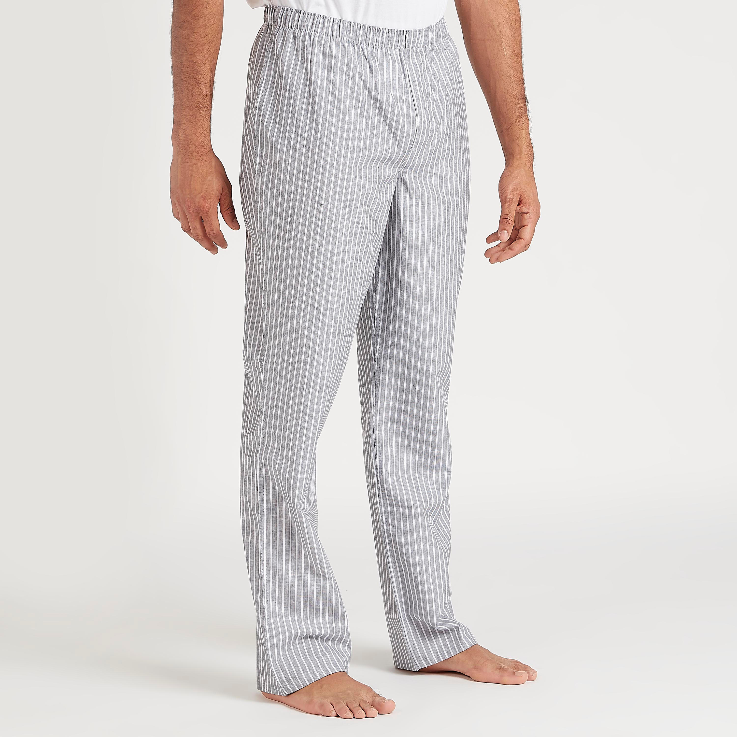 بيجاما طويلة بتصميم مقلّم وحزام خصر مطاطي-men-clothing-nightwear-pyjamaandshorts-image-1