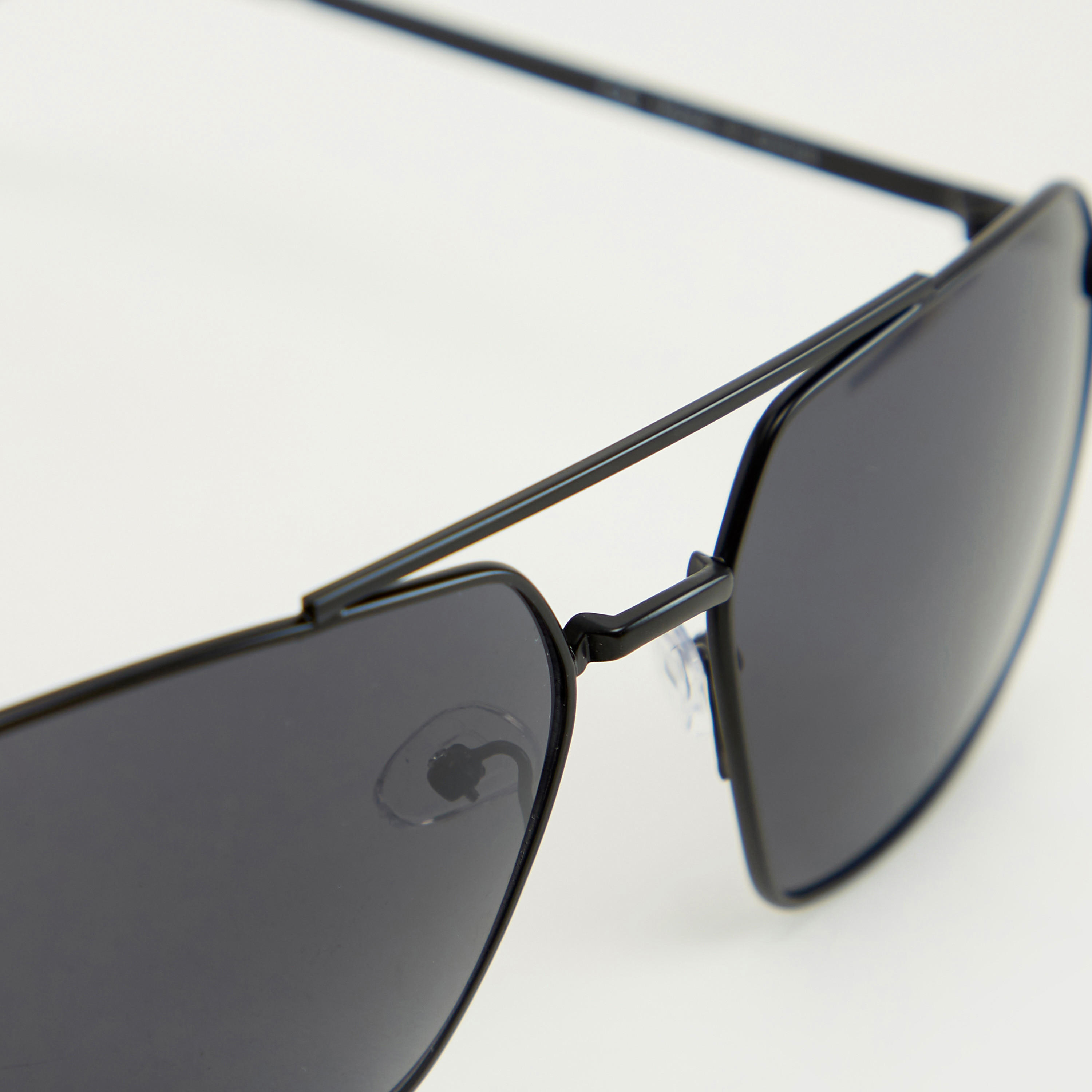نظارة شمسية واي فيرار بإطار كامل ووسادات أنف-men-sunglasses-image-3