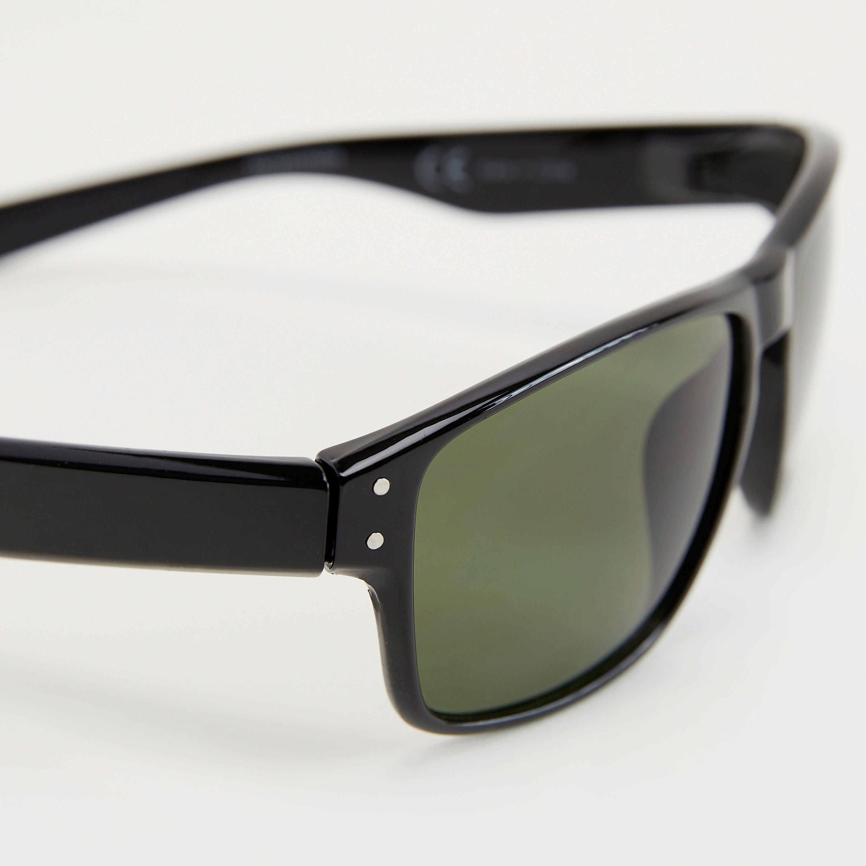 نظارة شمسية واي فيرار بإطار كامل ووسادات أنف-men-sunglasses-image-3