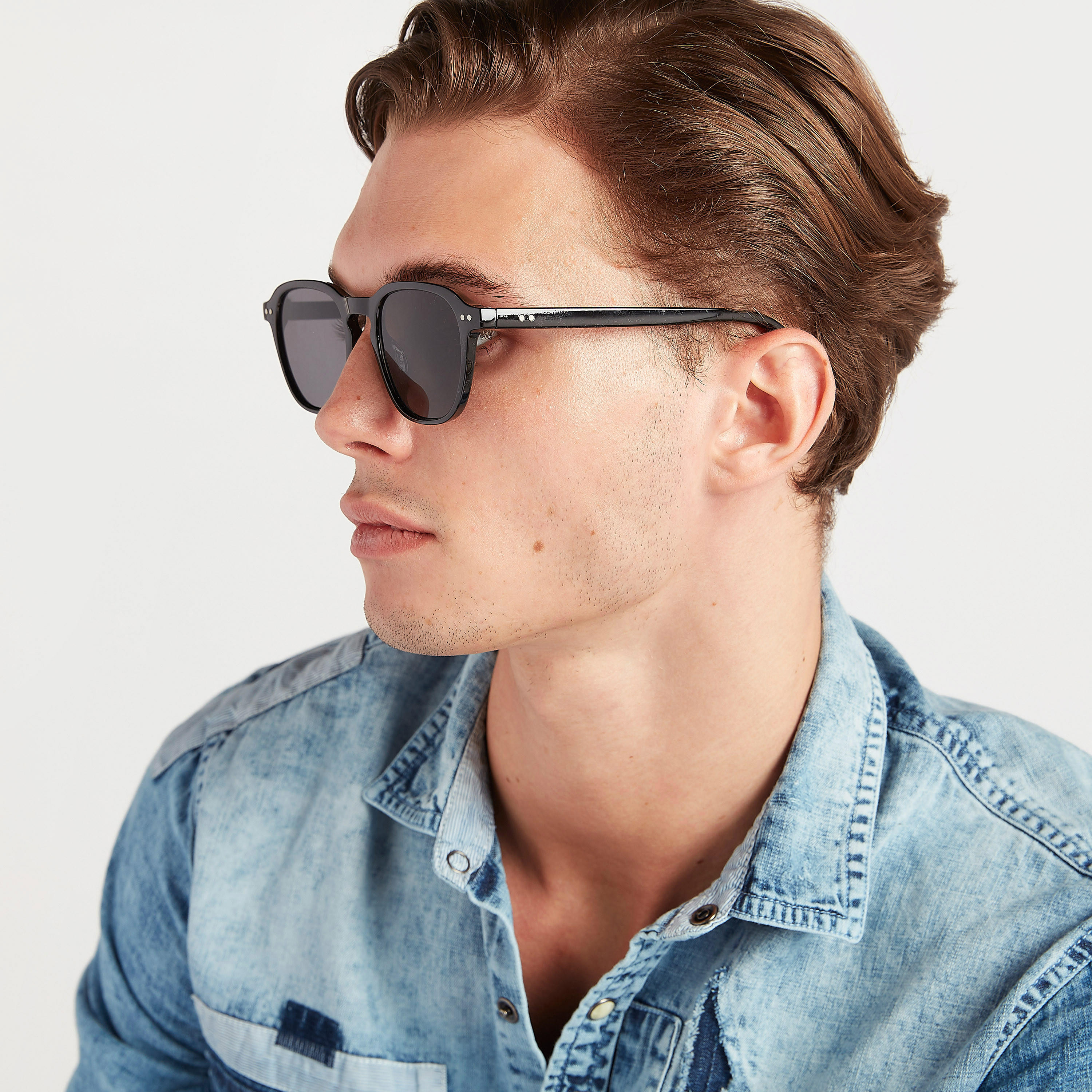 نظارة شمسية واي فيرار بإطار كامل ووسادات أنف-men-sunglasses-image-2
