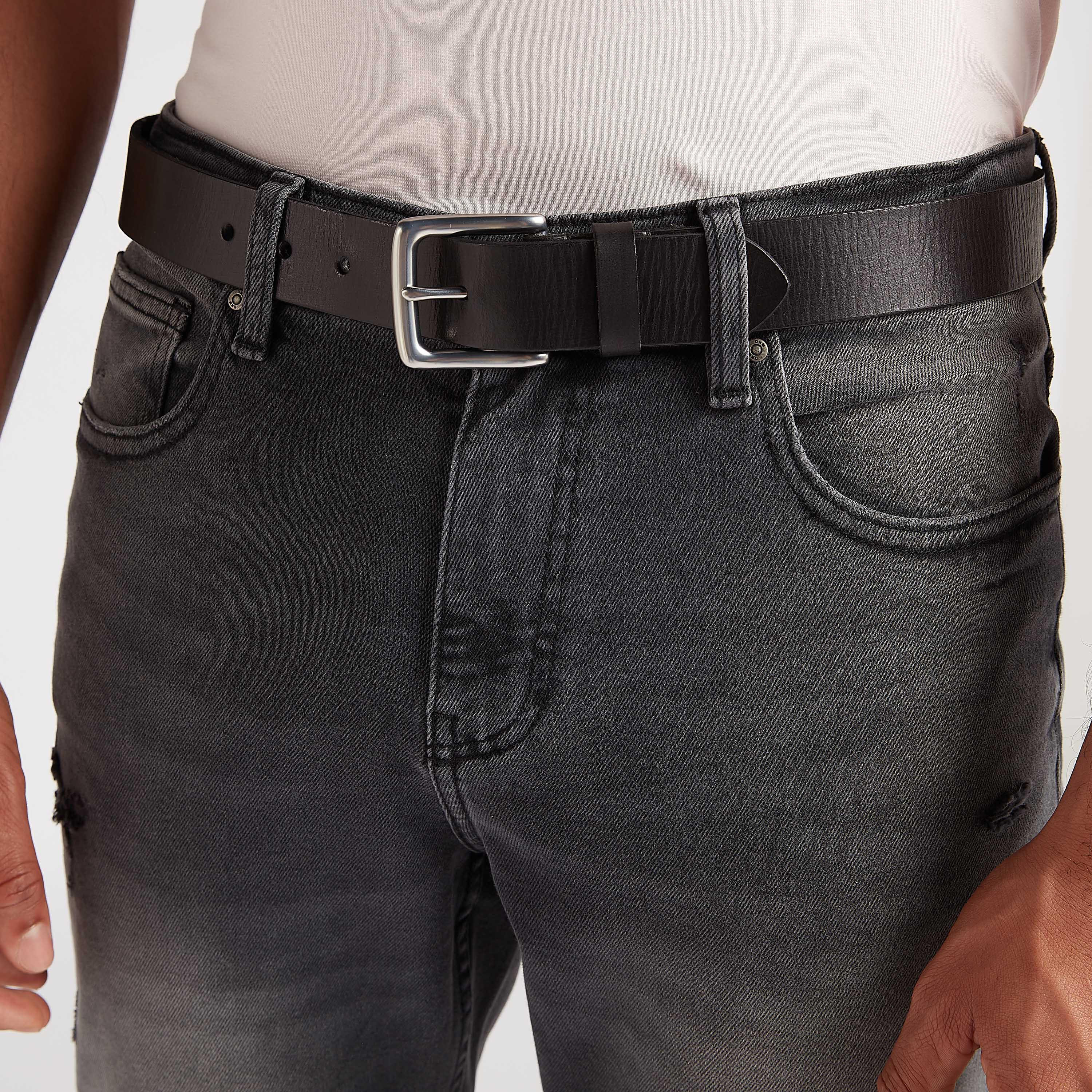 حزام جلد بارز الملمس بإبزيم دبوس-men-beltsandwallets-belts-image-2