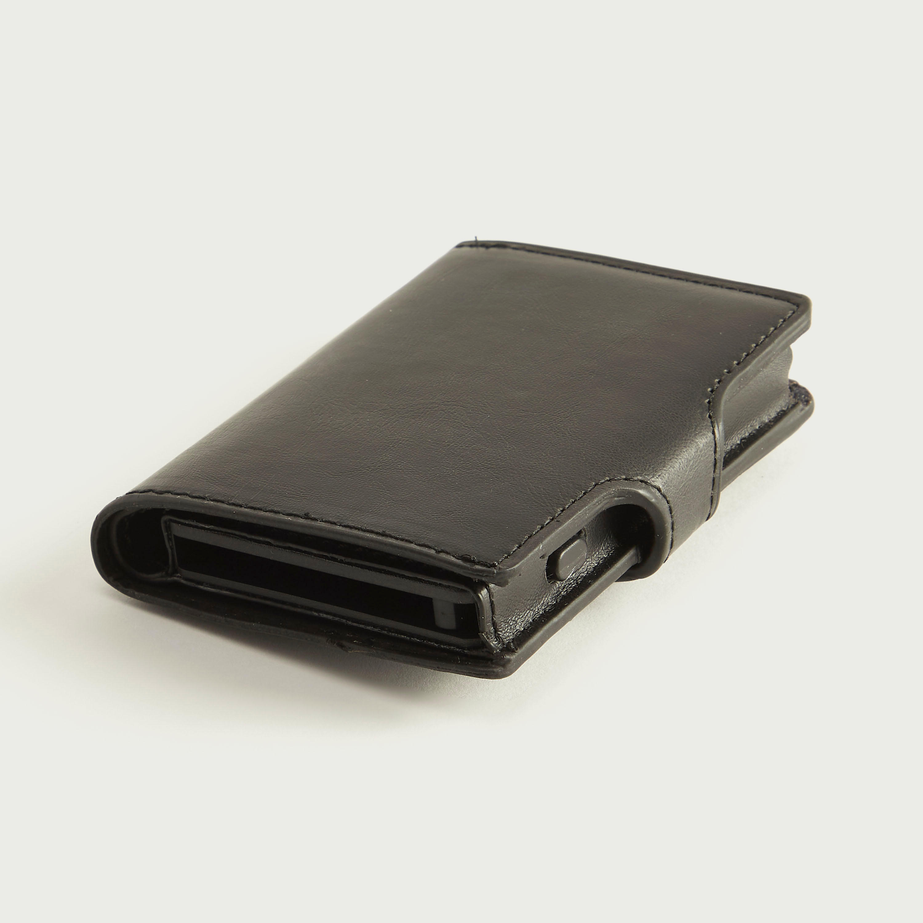 حامل بطاقات سادة بزر إغلاق-men-beltsandwallets-wallets-image-1