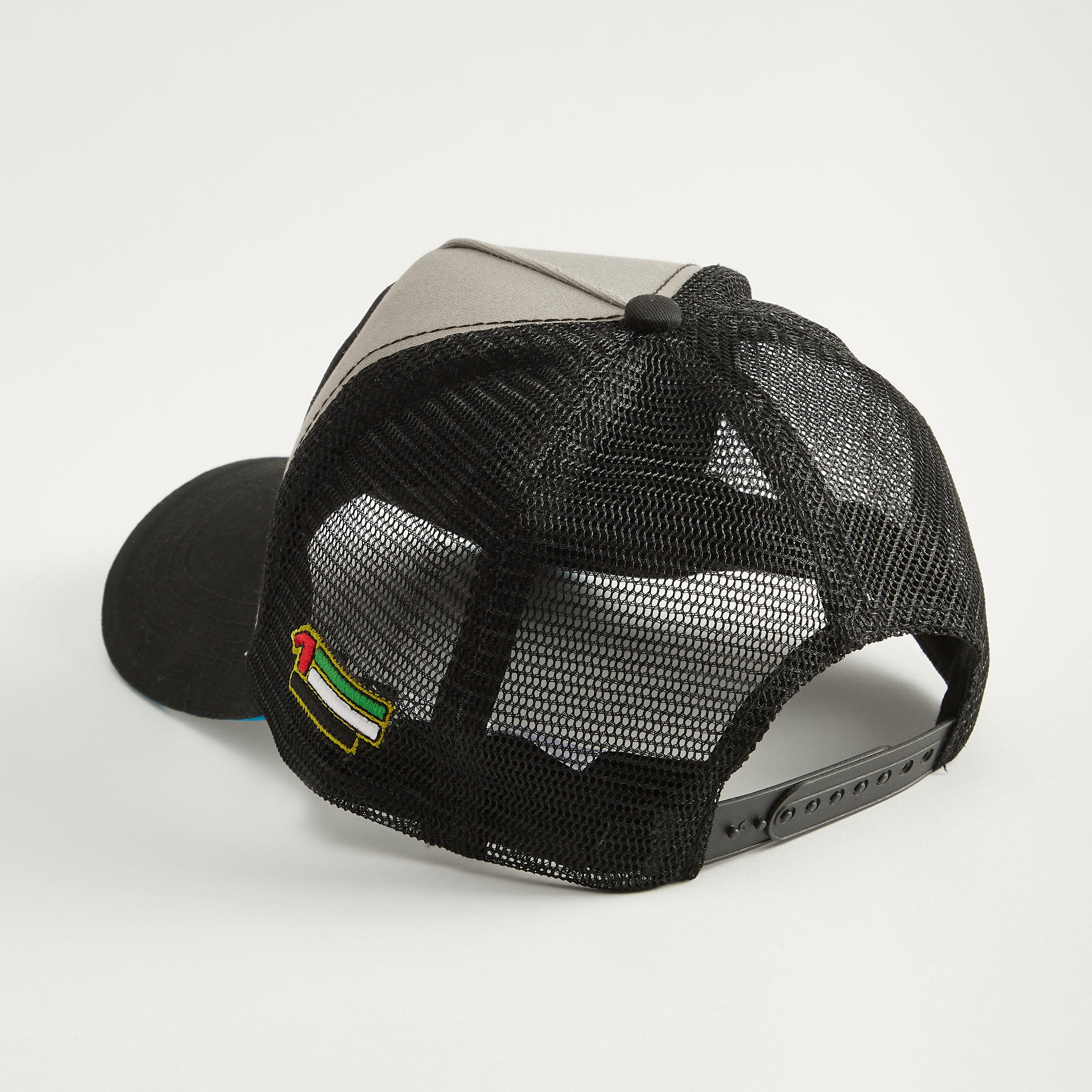 Applique Detail Cap with Mesh and Snap Back Closure-men-caps-image-4