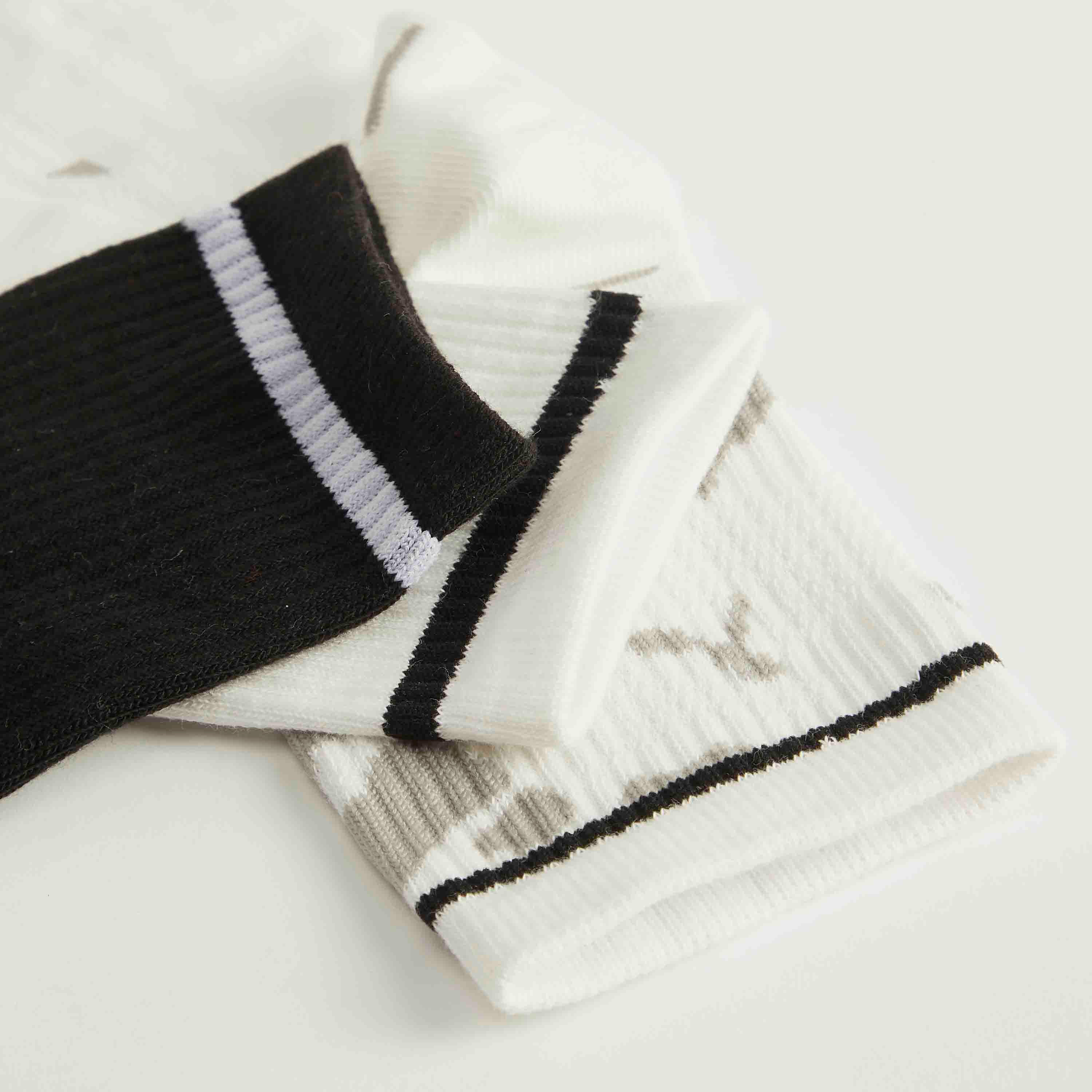 جوارب بطول ربلة الساق - طقم من 3-men-socks-image-1