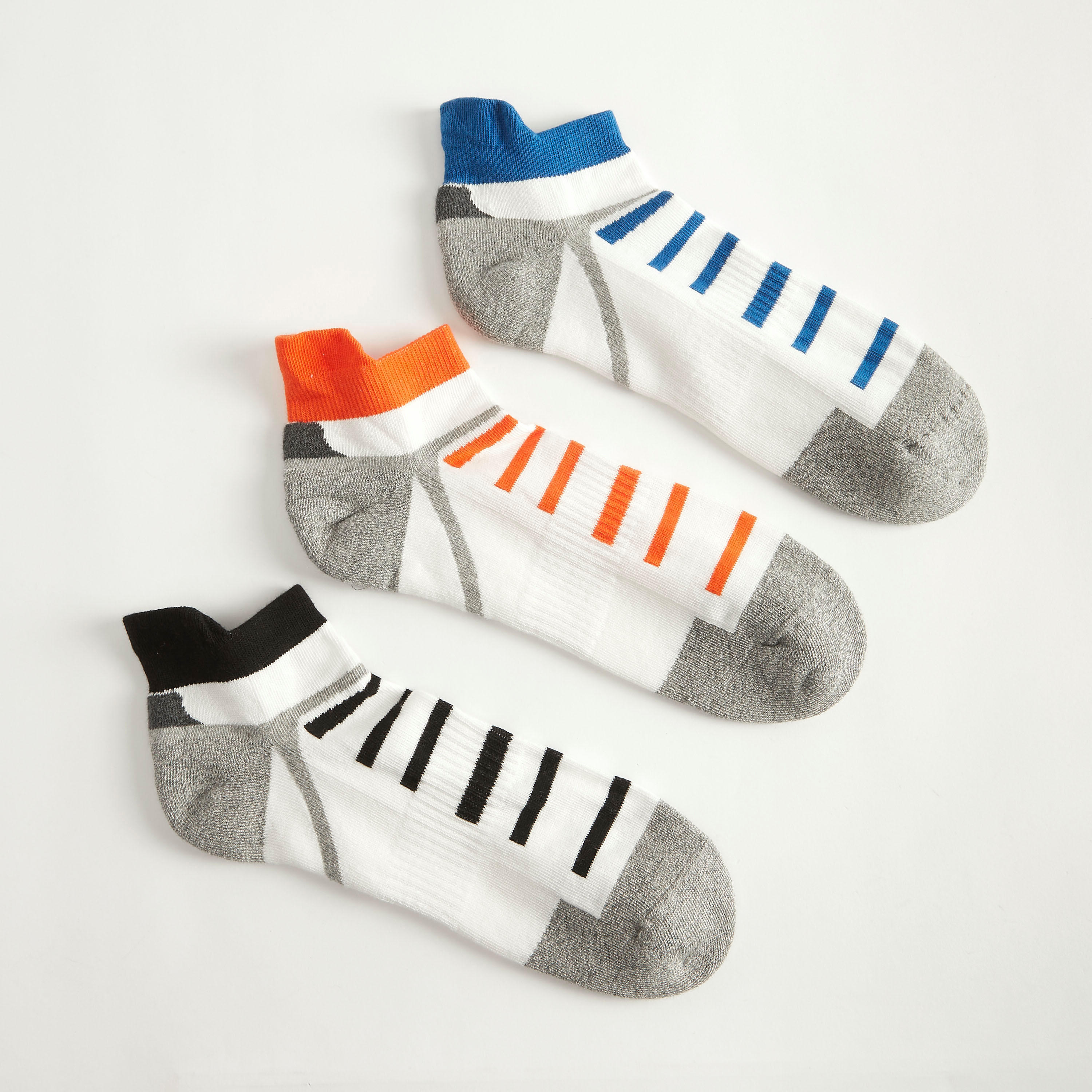 جوارب قطنية مخططة بطول الكاحل - طقم من 3-men-socks-image-1