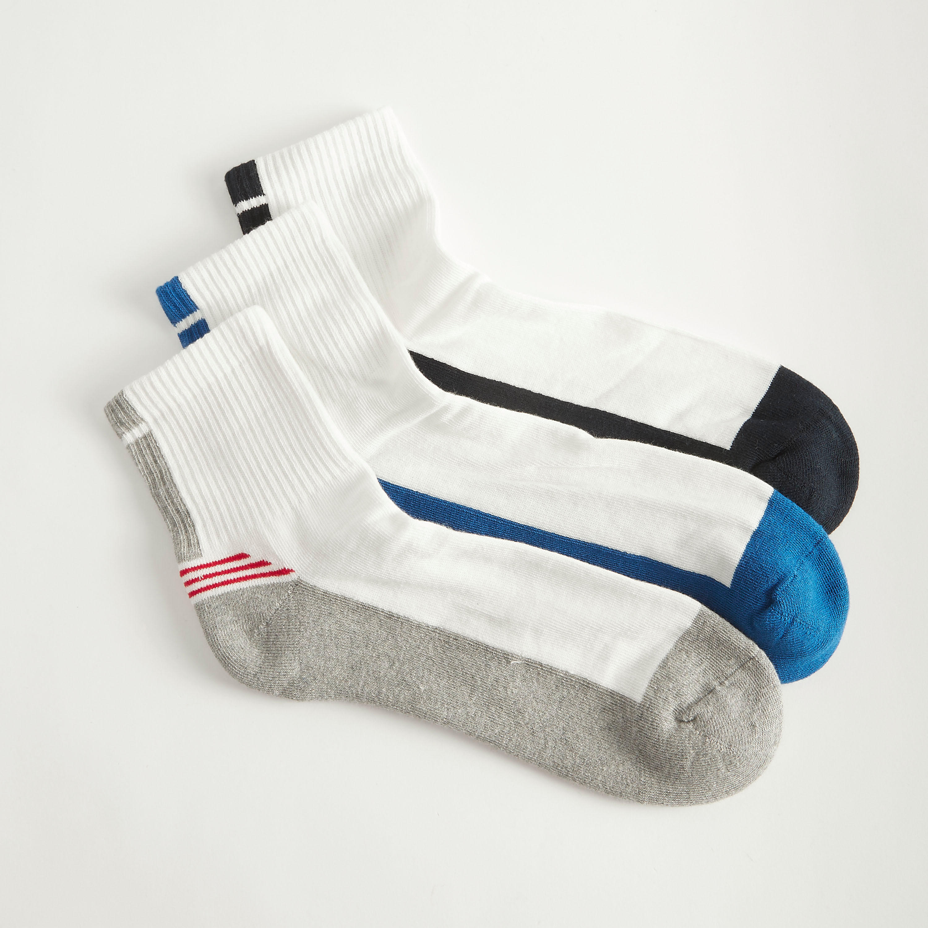 جوارب بطول الكاحل - طقم من 3 أزواج-men-socks-image-2